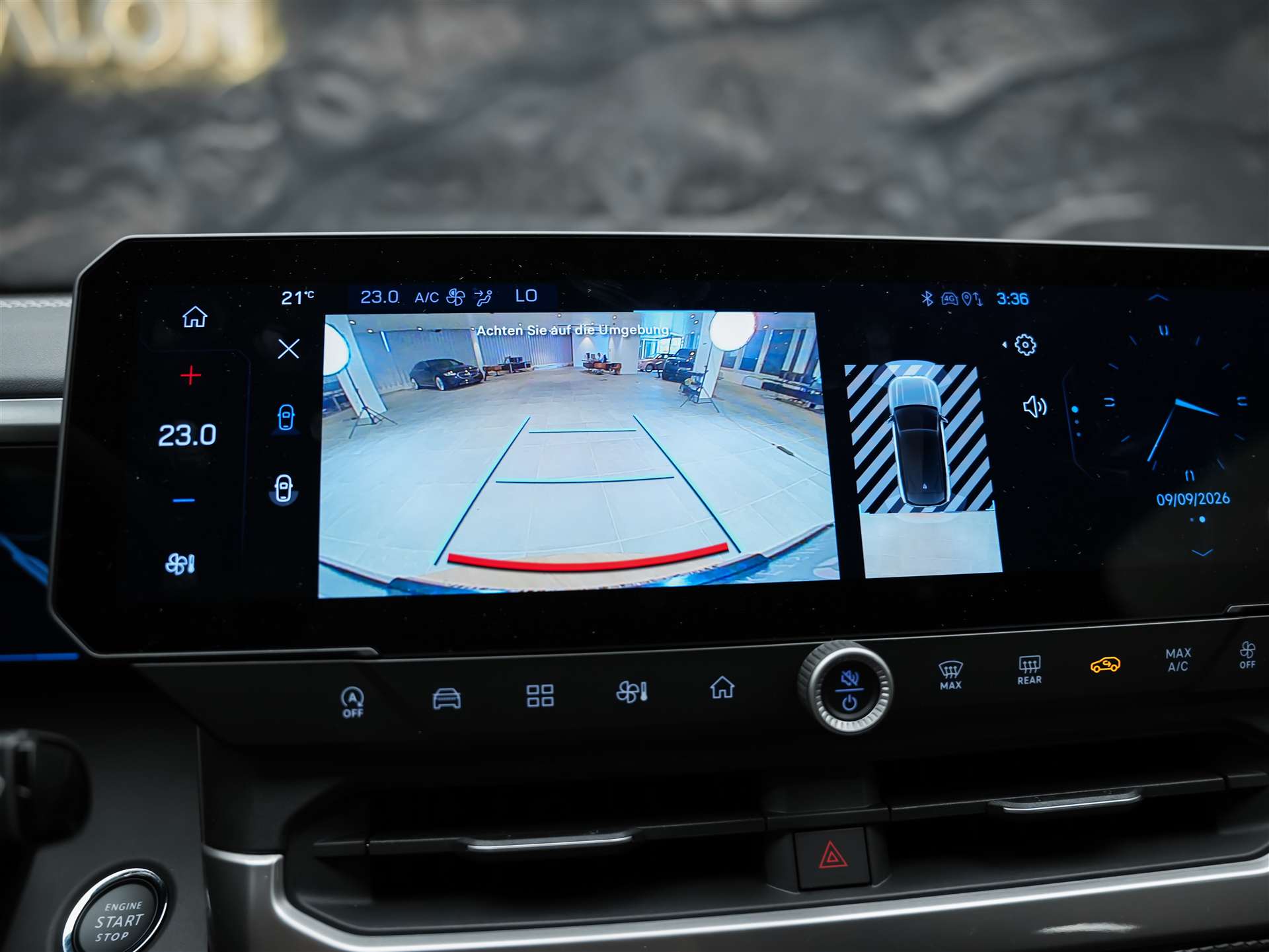 JEEP Compass 1.2 T e-Hybrid First Edition *SOFORT Verfügbar*Werksgarantie*Matrix-LED*Lenkradheizung*-image-36