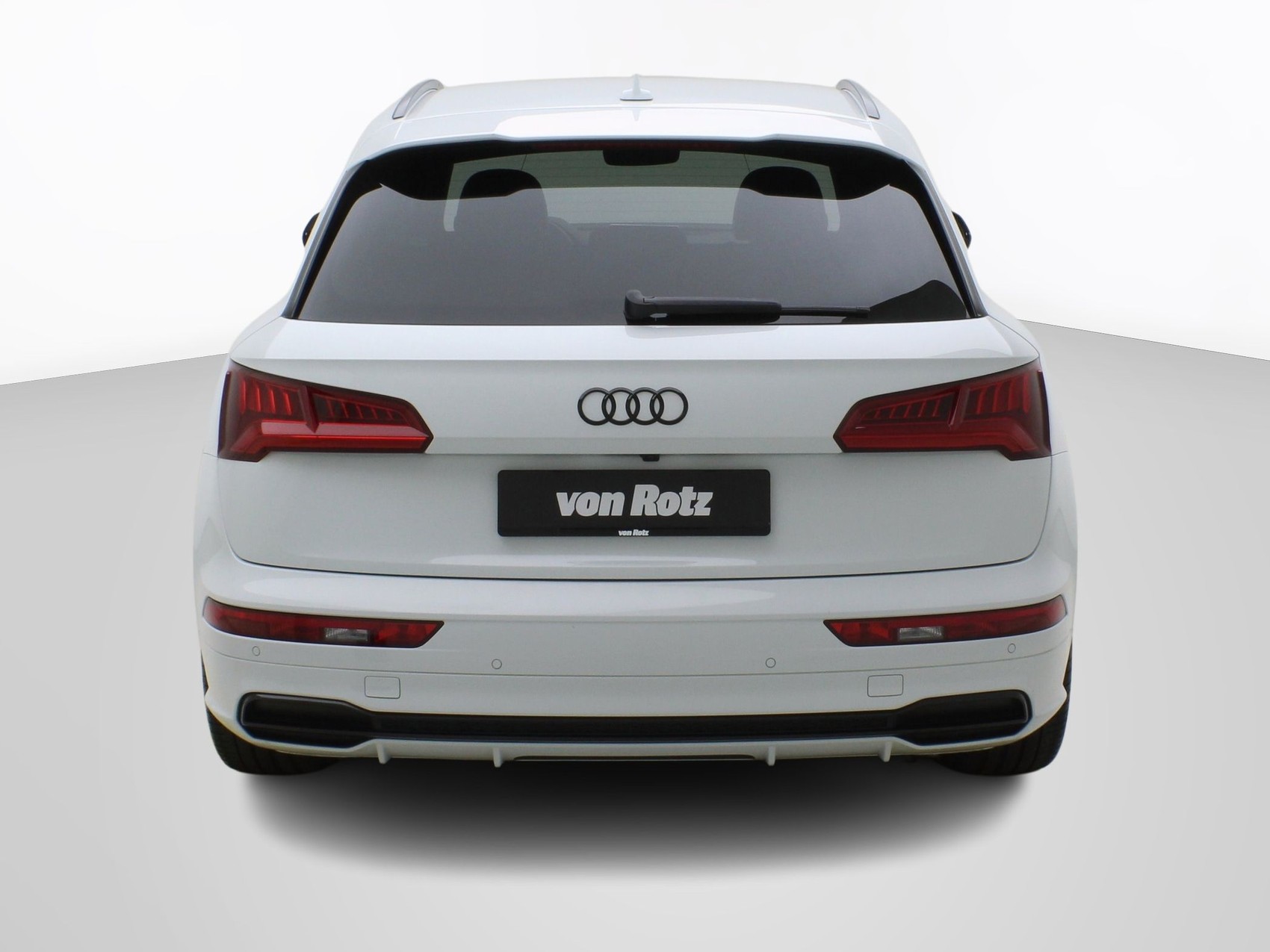 AUDI Q5 45 TFSI S line quattro S-Tronic-showroom-element-3