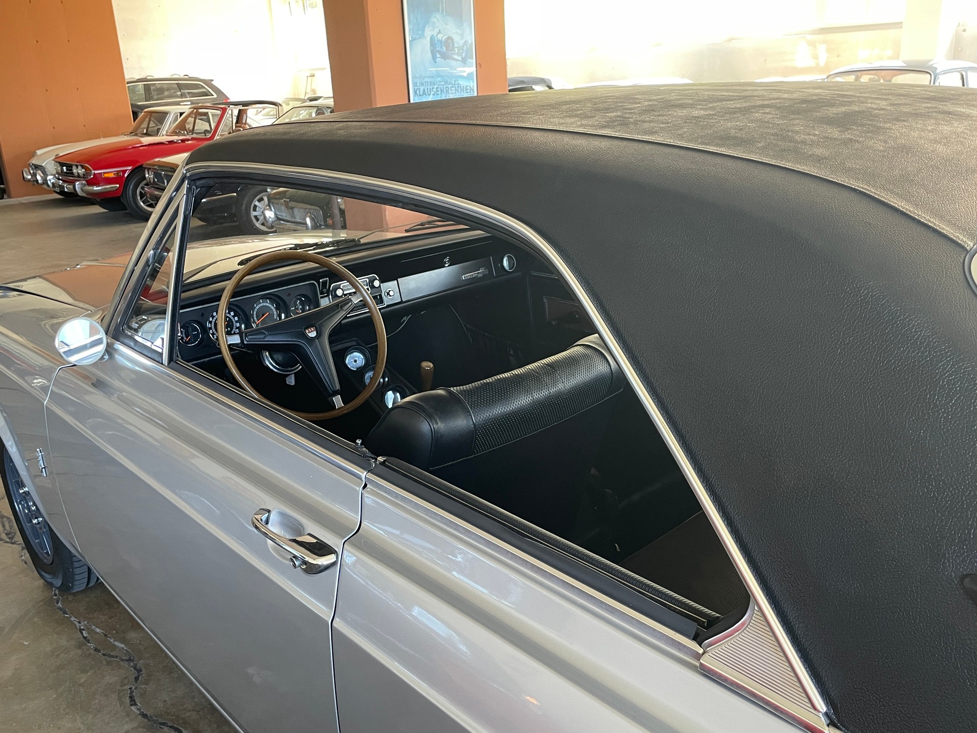 FORD Taunus 20 M RS V6 2.3 Liter Coupé-image-2