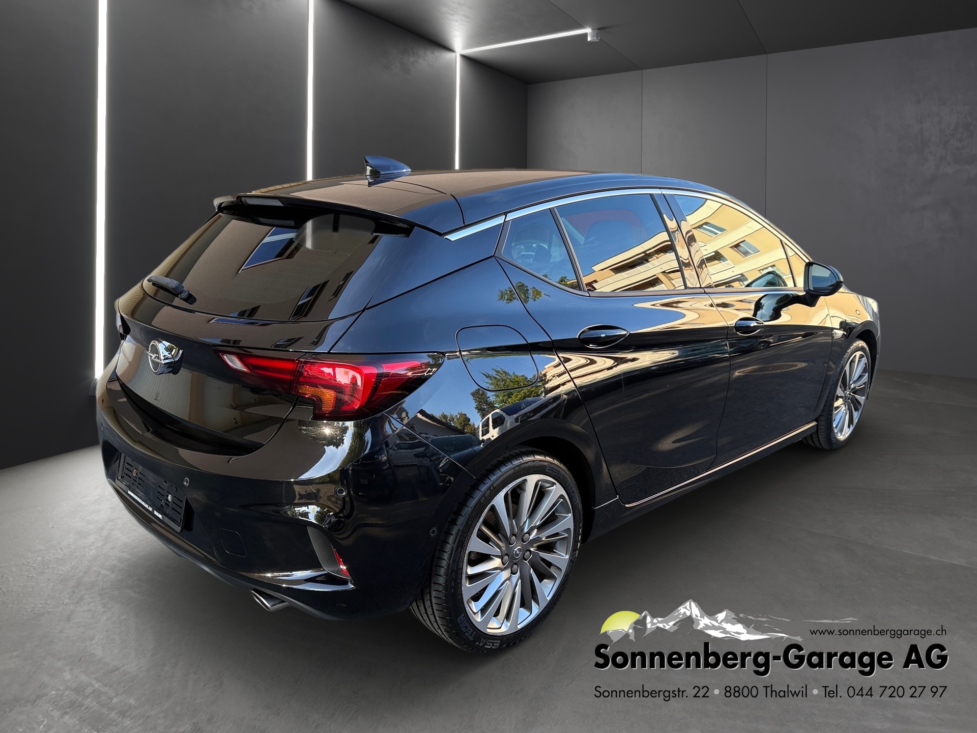 OPEL Astra 1.6i Turbo OPC Line-showroom-element-2