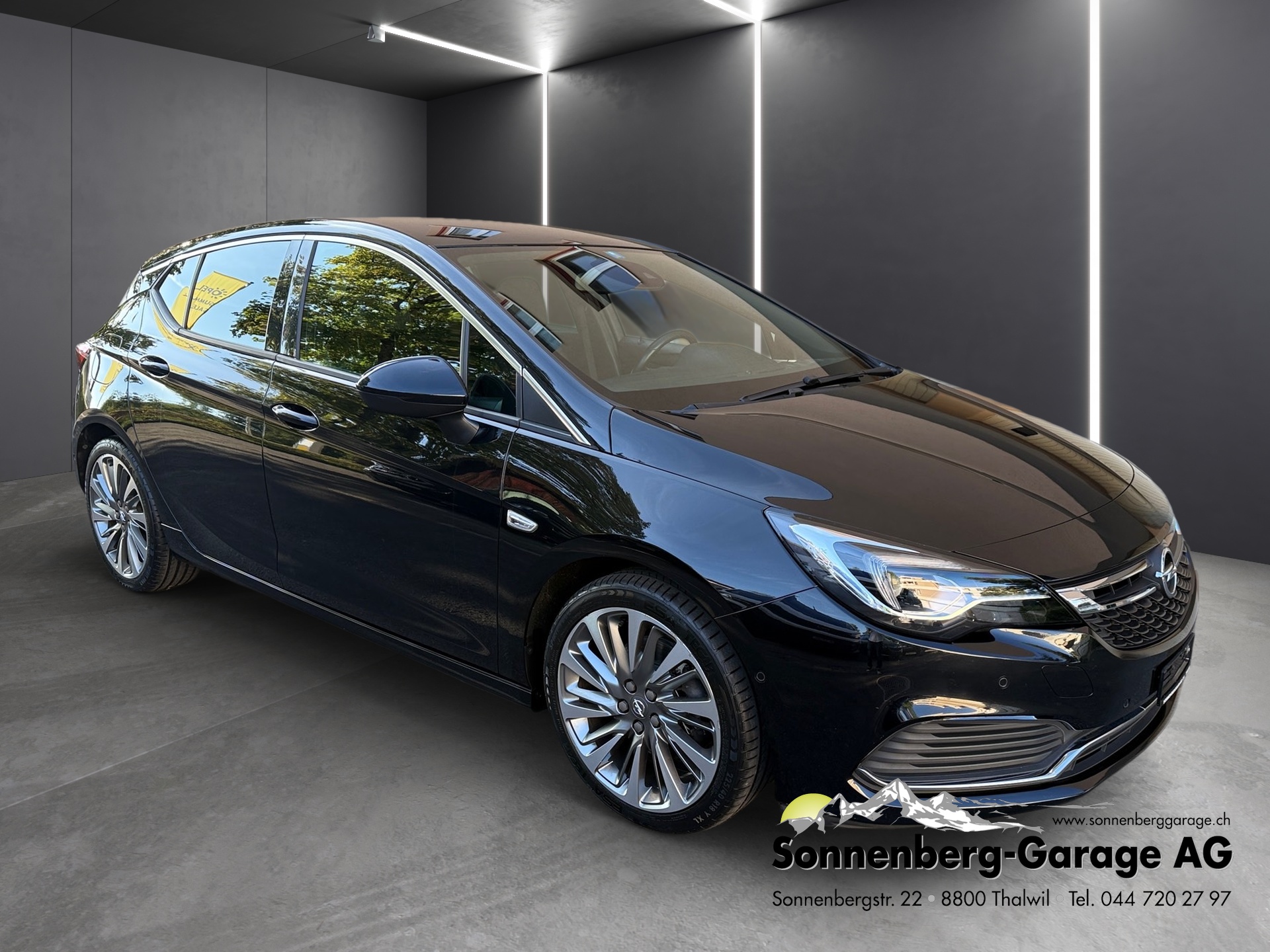 OPEL Astra 1.6i Turbo OPC Line-showroom-element-1