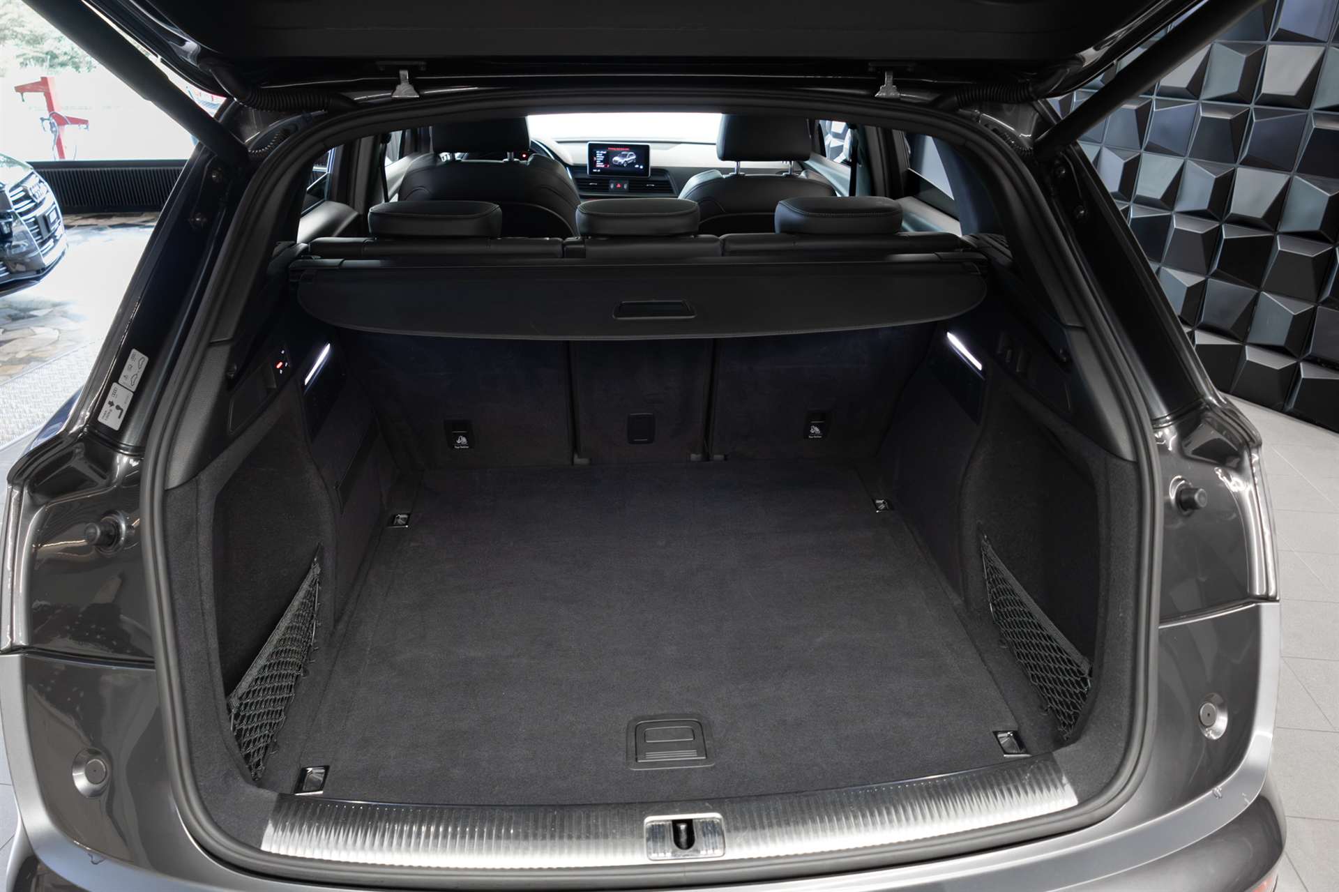 AUDI Q5 45 TFSI sport quattro S-tronic-image-29