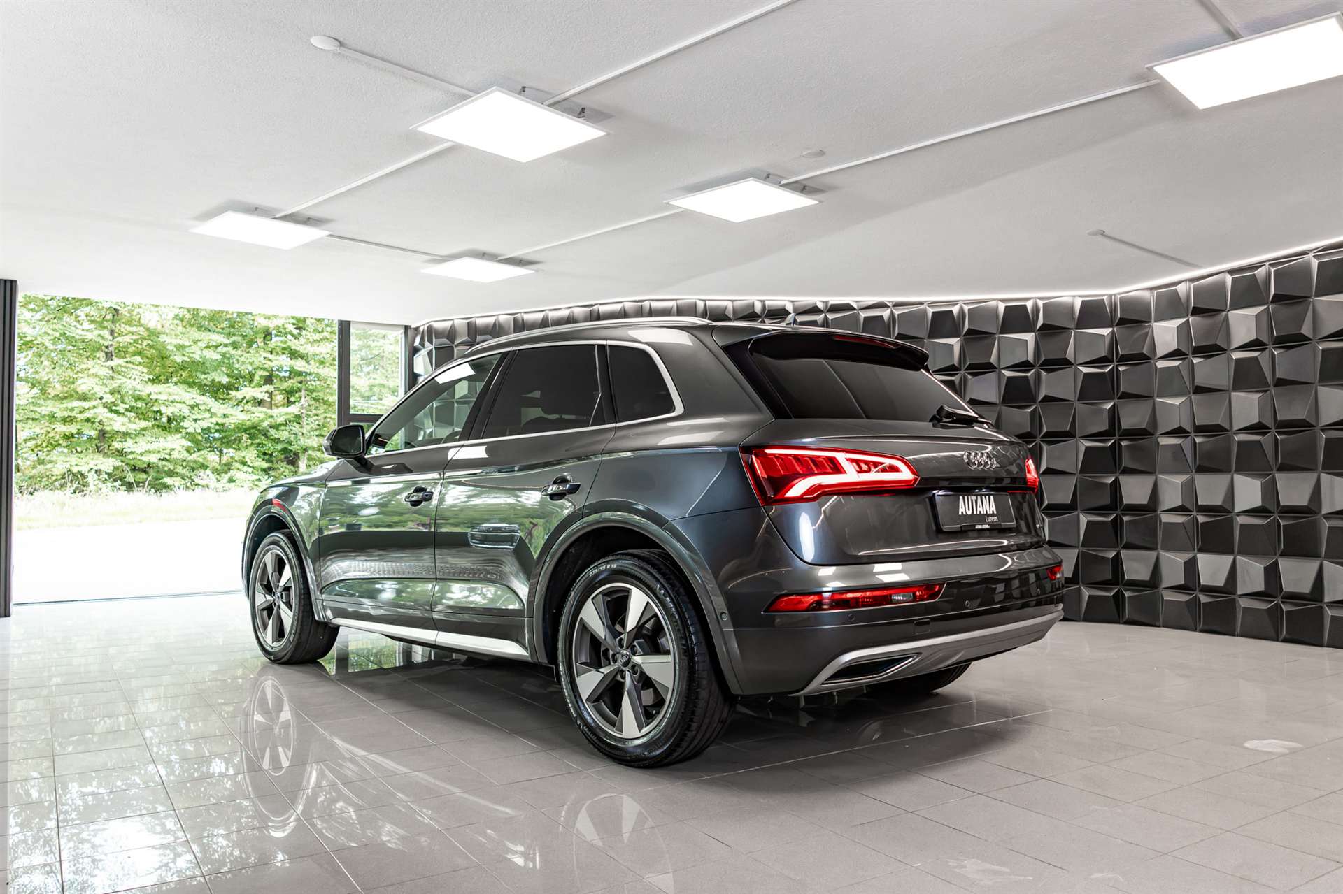 AUDI Q5 45 TFSI sport quattro S-tronic-showroom-element-2