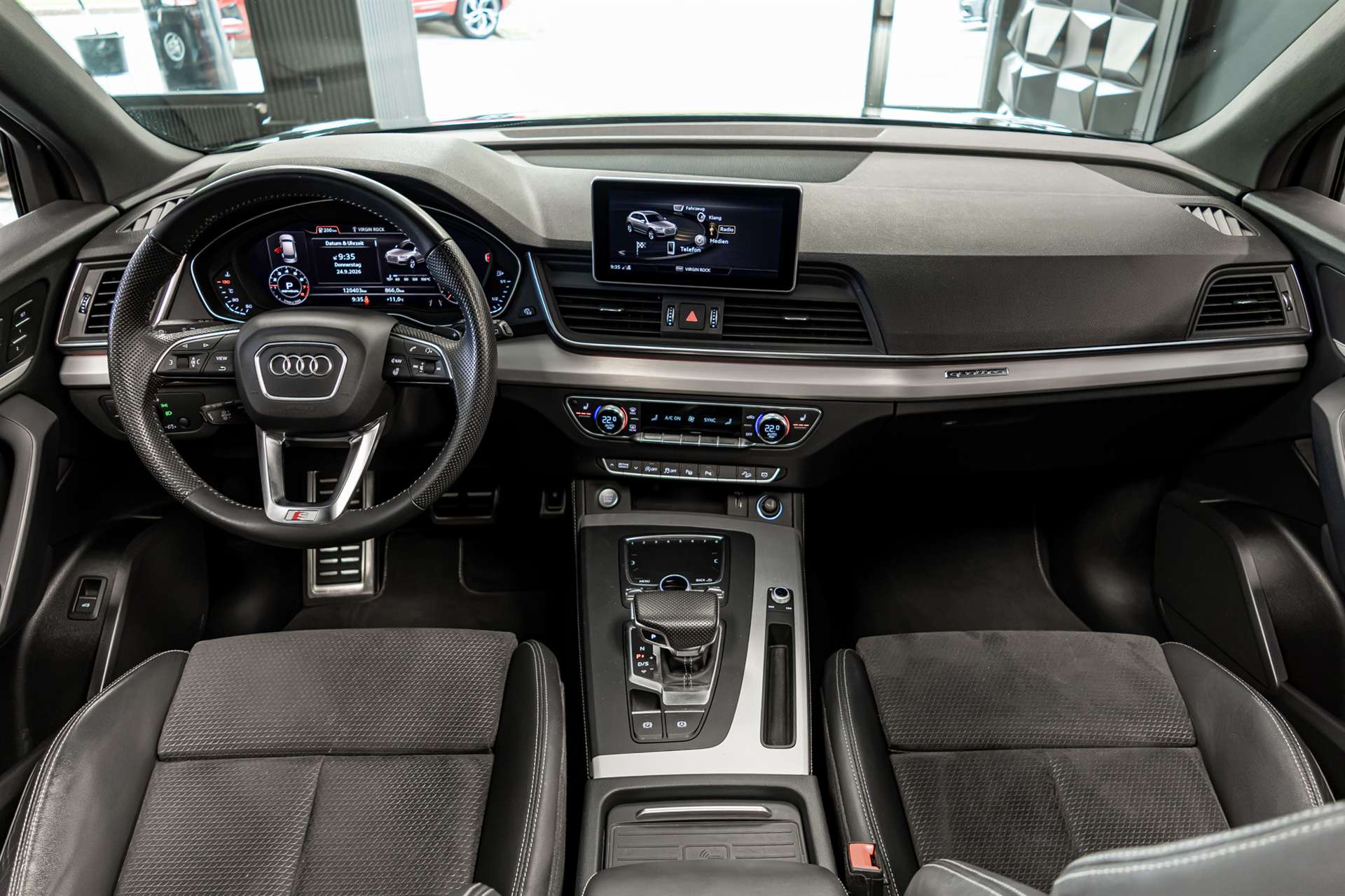 AUDI Q5 45 TFSI sport quattro S-tronic-image-7