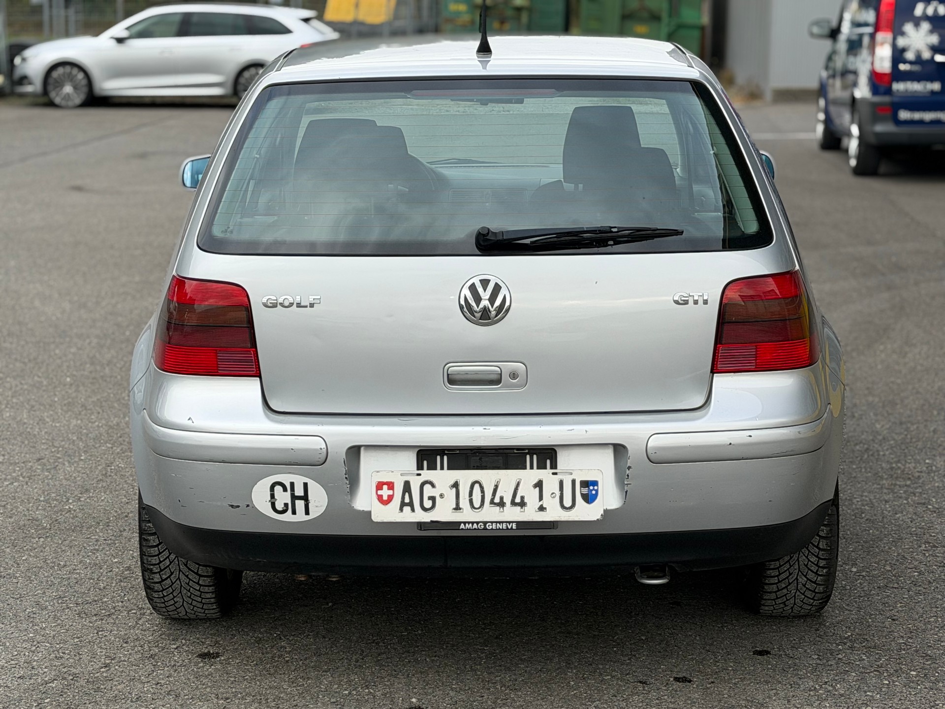VW Golf 1.8 T GTI-image-4