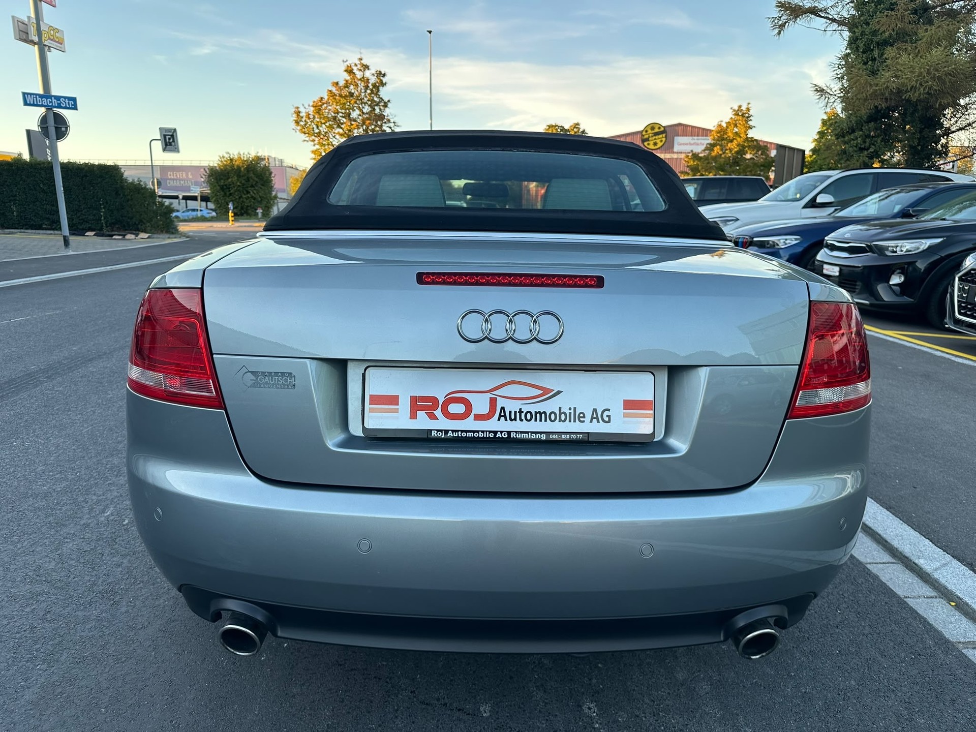 AUDI A4 Cabriolet 1.8 Turbo-image-6