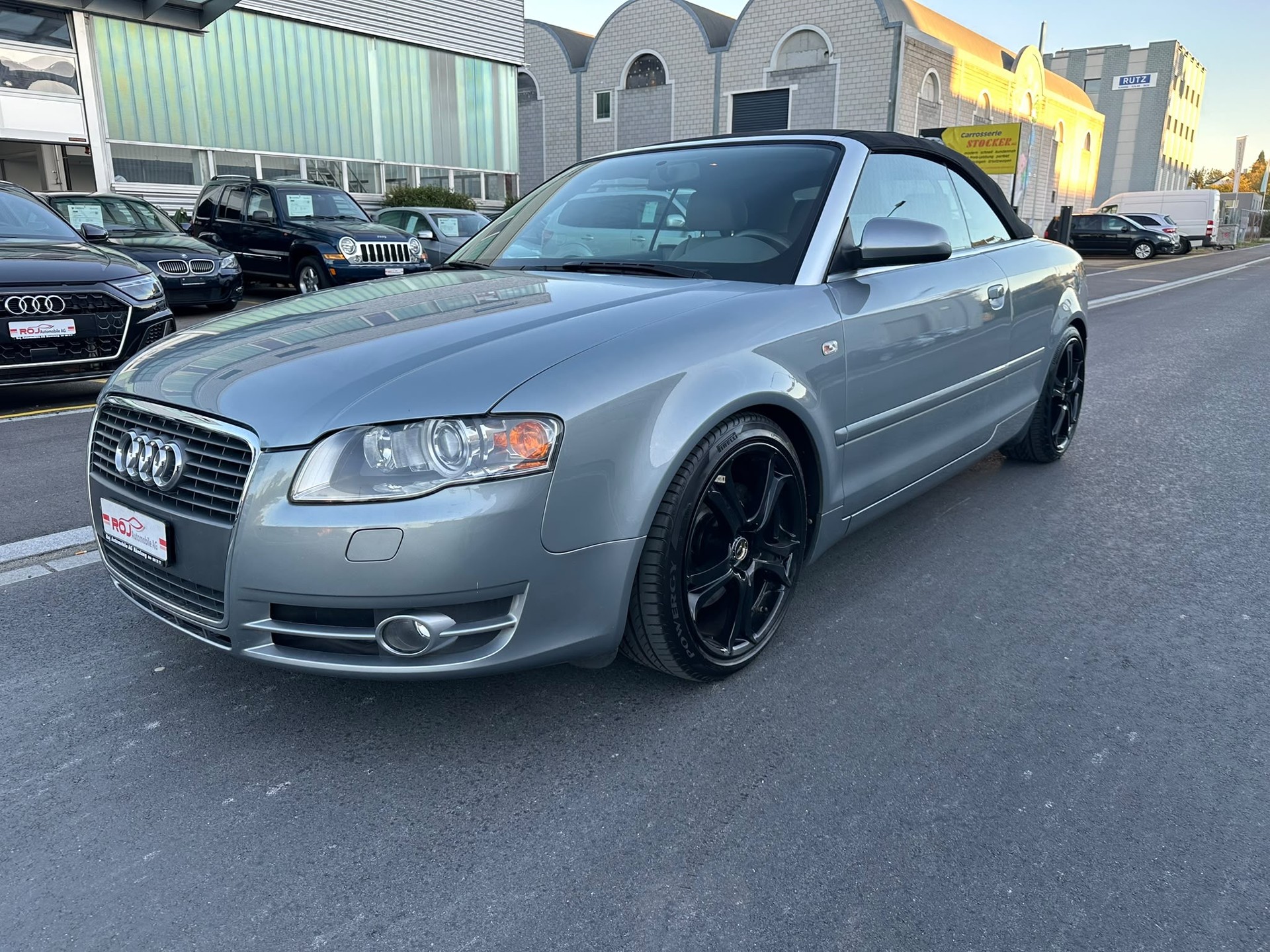 AUDI A4 Cabriolet 1.8 Turbo-showroom-element-1
