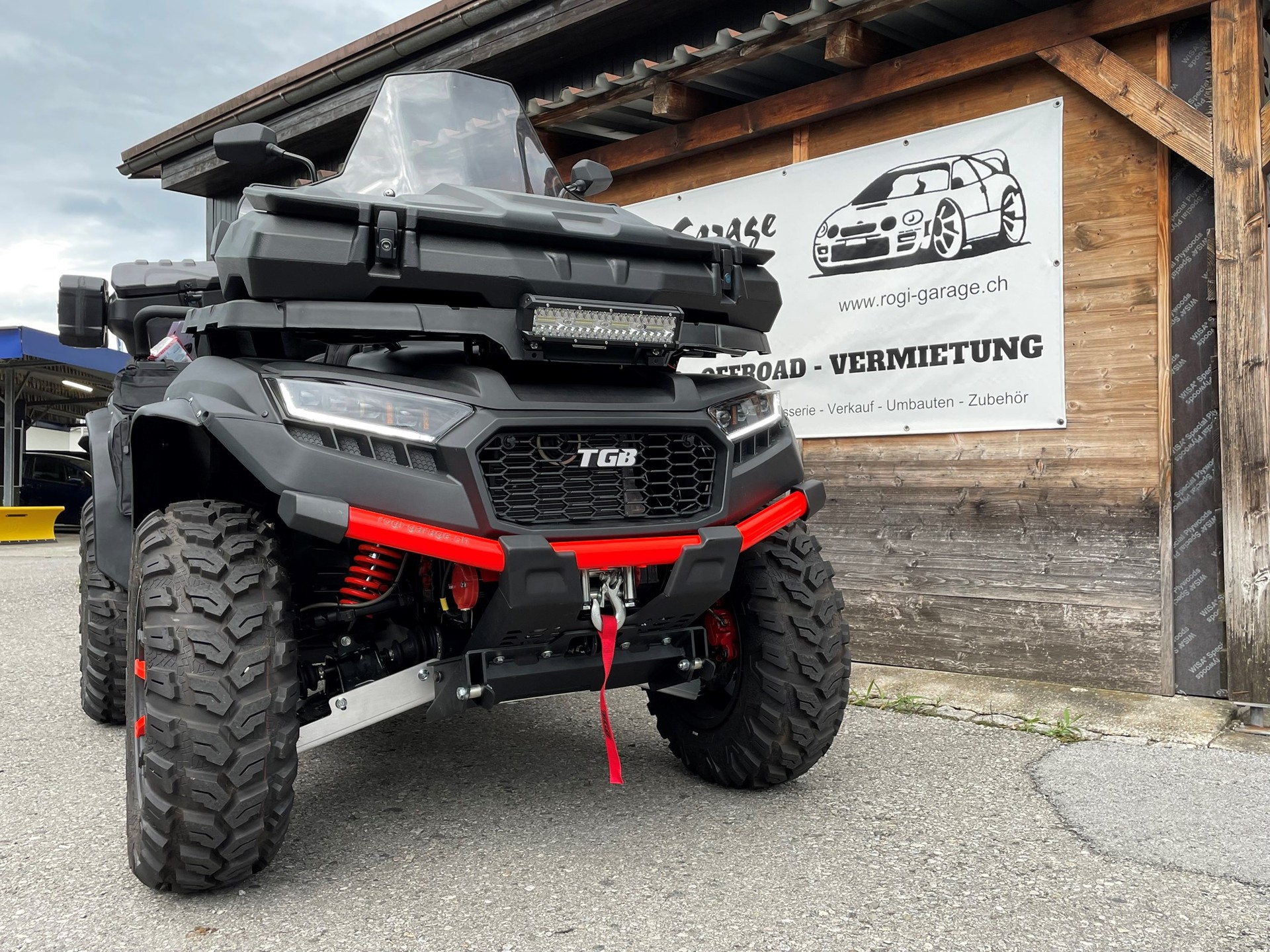 TGB Blade 1000 EFI LT Touring 4x4-image-2