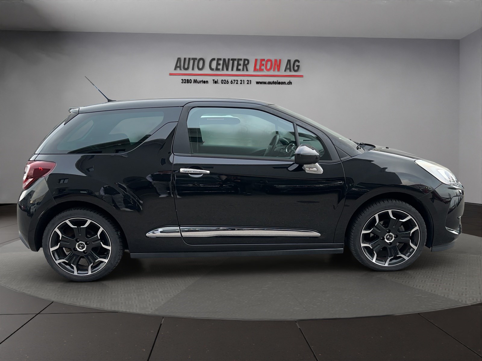 DS AUTOMOBILES DS 3 1.2 PureTech SO Chic-image-6