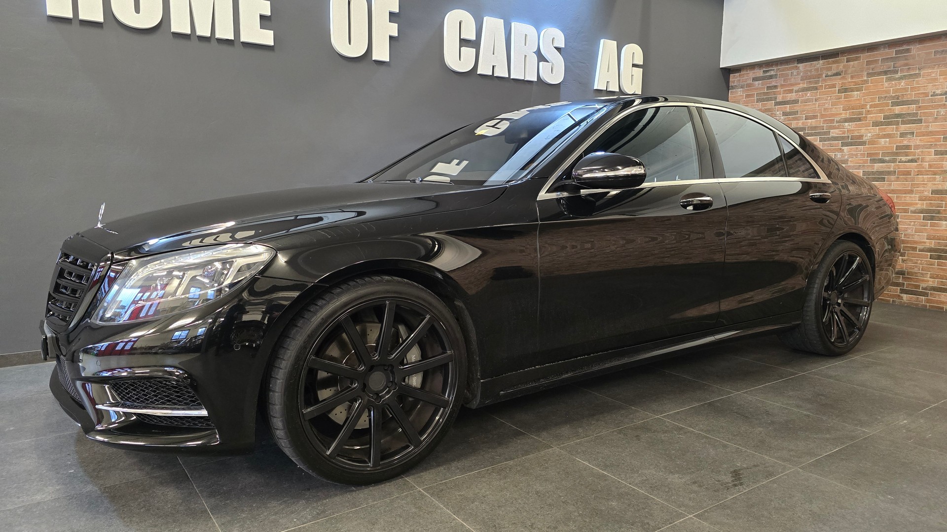 MERCEDES-BENZ S 500 7G-Tronic AMG-Line-showroom-element-2