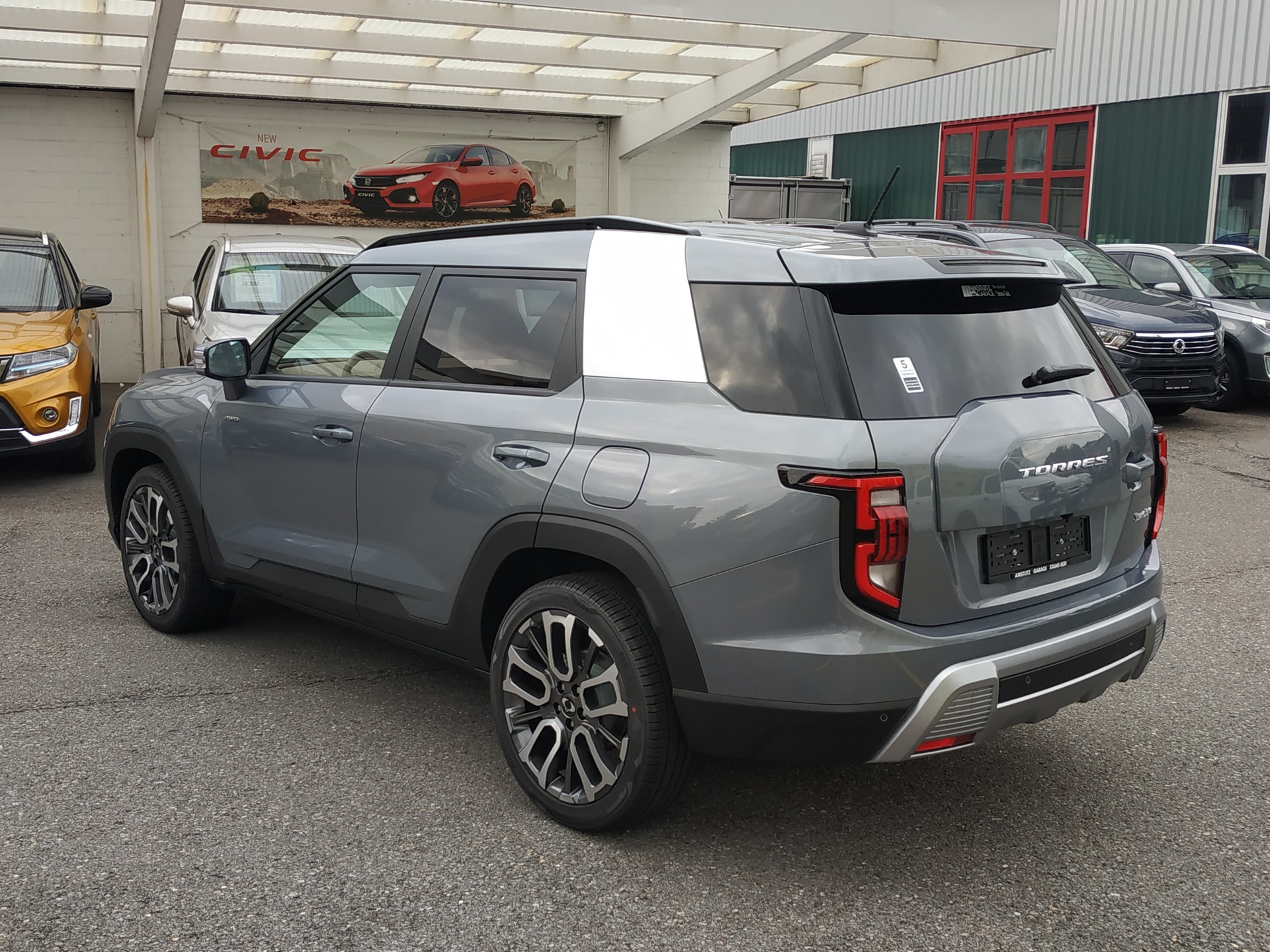 KGM-SsangYong Torres 1.5 TGDI 1st Edition 4WD AT-showroom-element-3