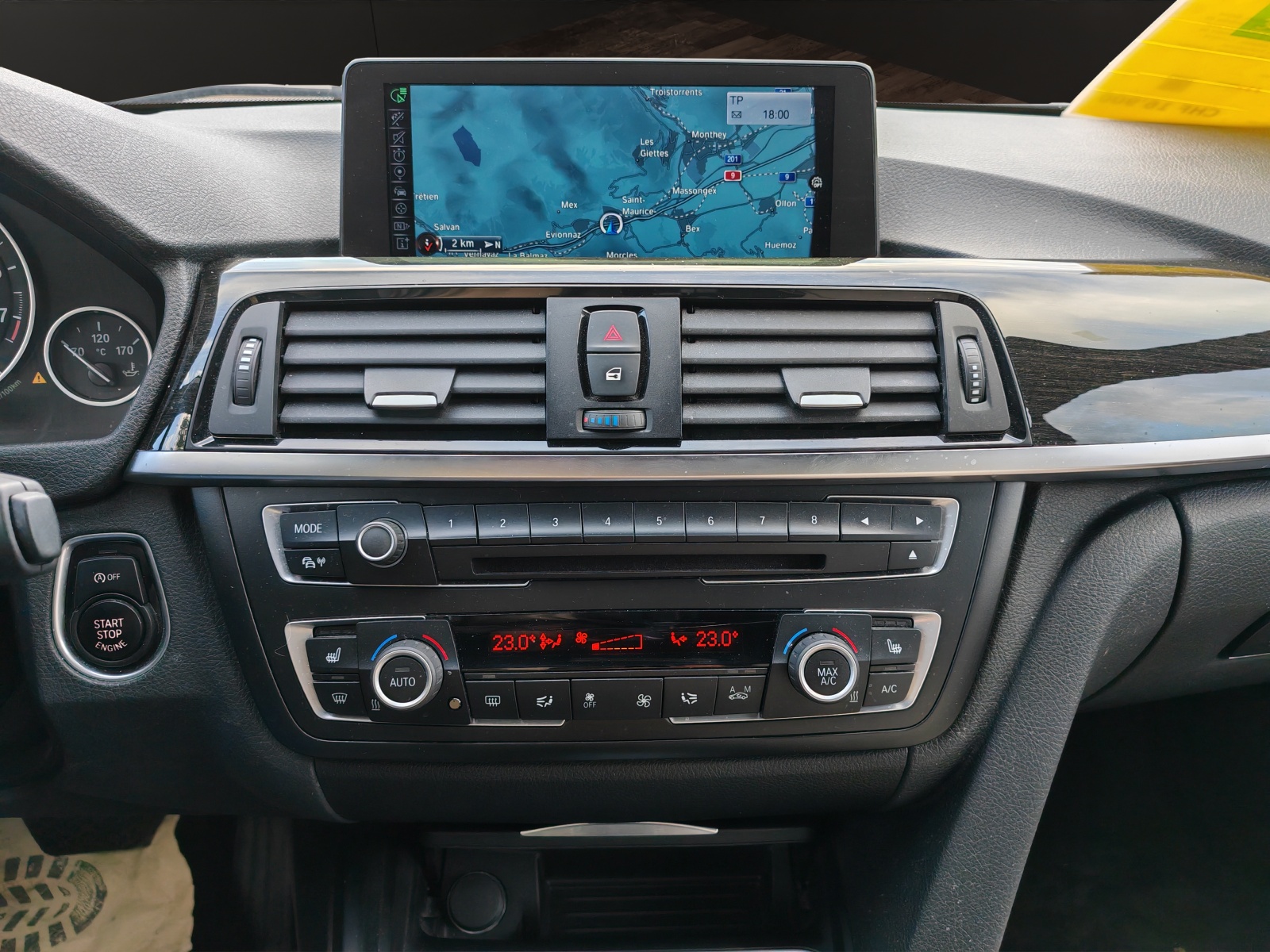 BMW 335i xDrive Steptronic [Expertise du jour + Garantie 12 mois + Service & Immat. Offerts]-image-13