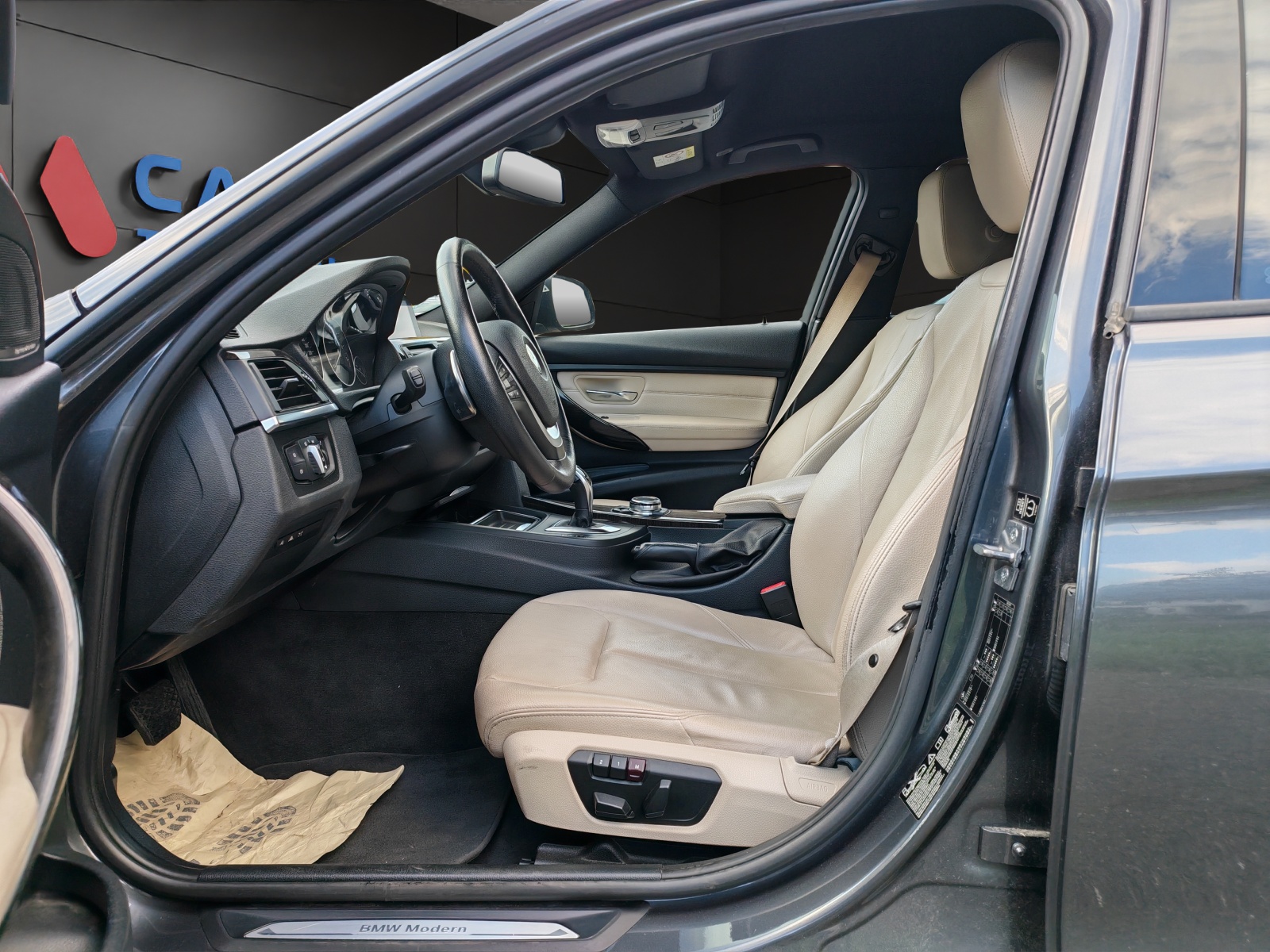 BMW 335i xDrive Steptronic [Expertise du jour + Garantie 12 mois + Service & Immat. Offerts]-image-9