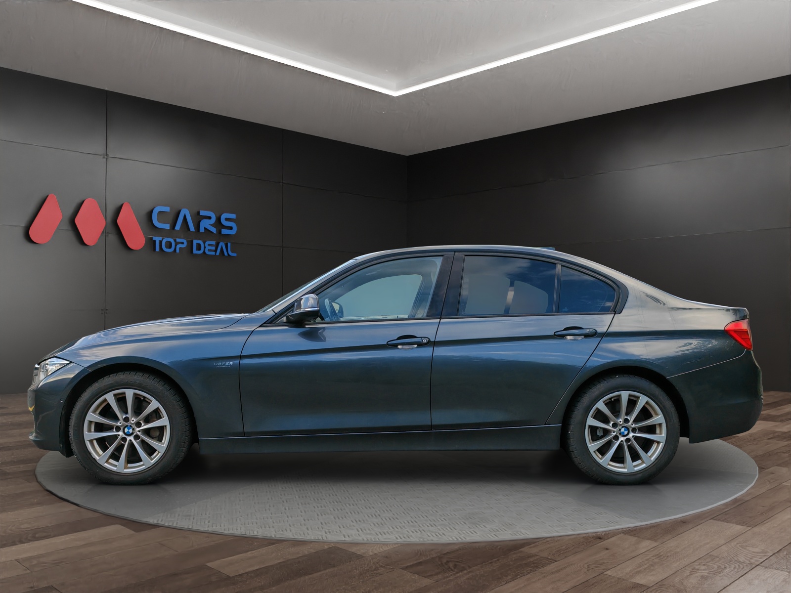 BMW 335i xDrive Steptronic [Expertise du jour + Garantie 12 mois + Service & Immat. Offerts]-showroom-element-1