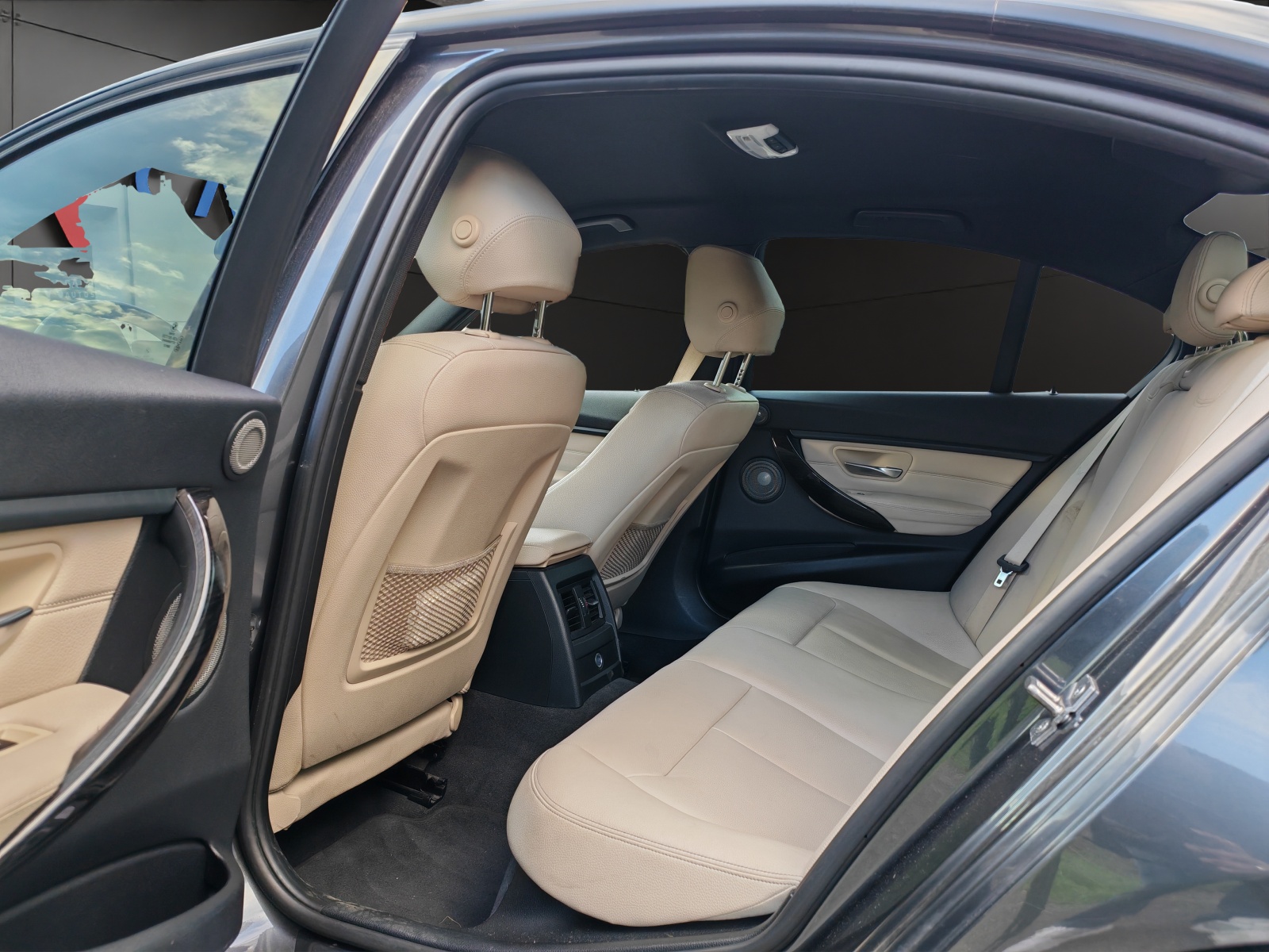 BMW 335i xDrive Steptronic [Expertise du jour + Garantie 12 mois + Service & Immat. Offerts]-image-12