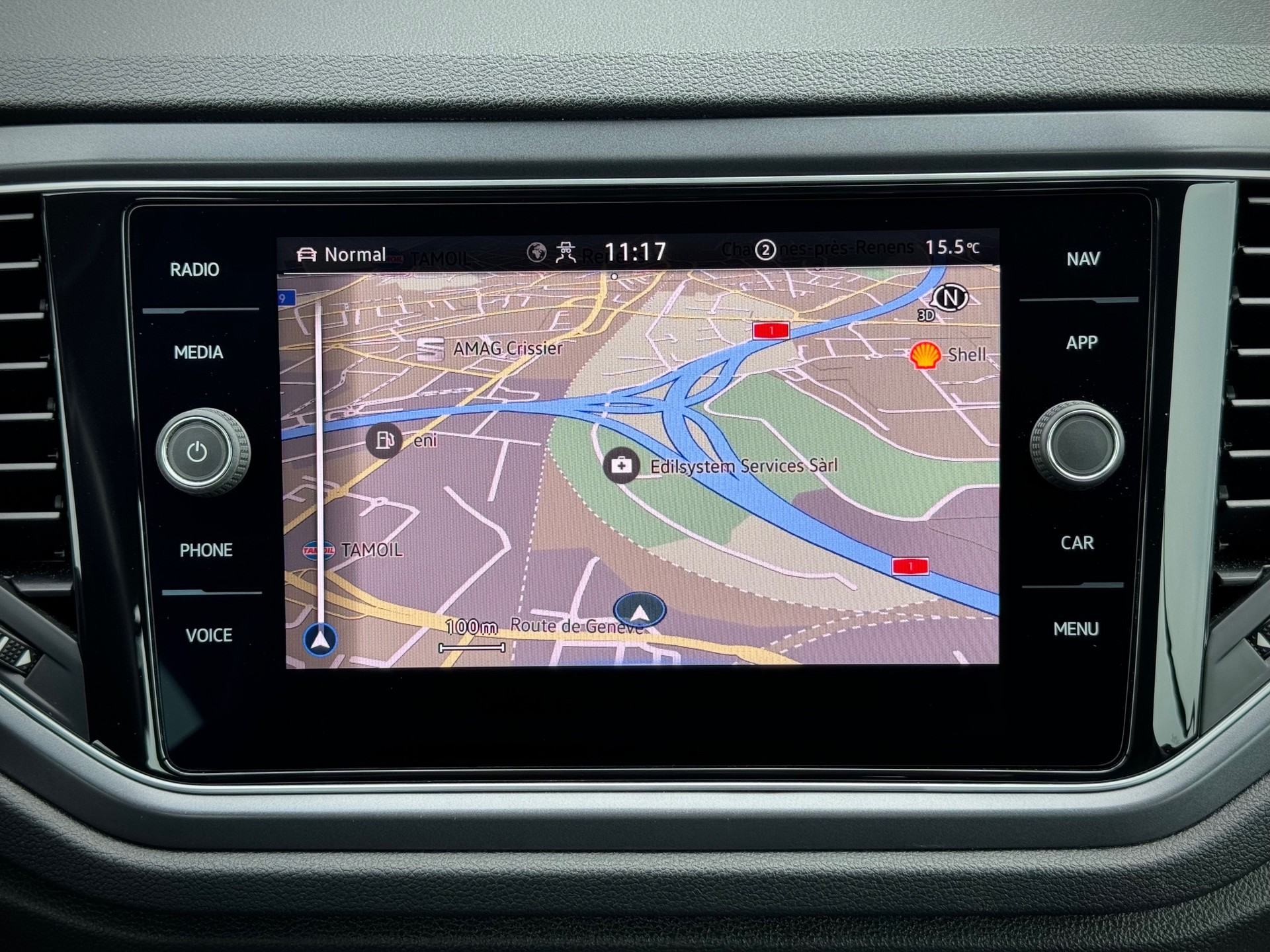 VW T-Roc Cabriolet 1.5 TSI EVO R line DSG - Véhicule Suisse (CH)-image-8