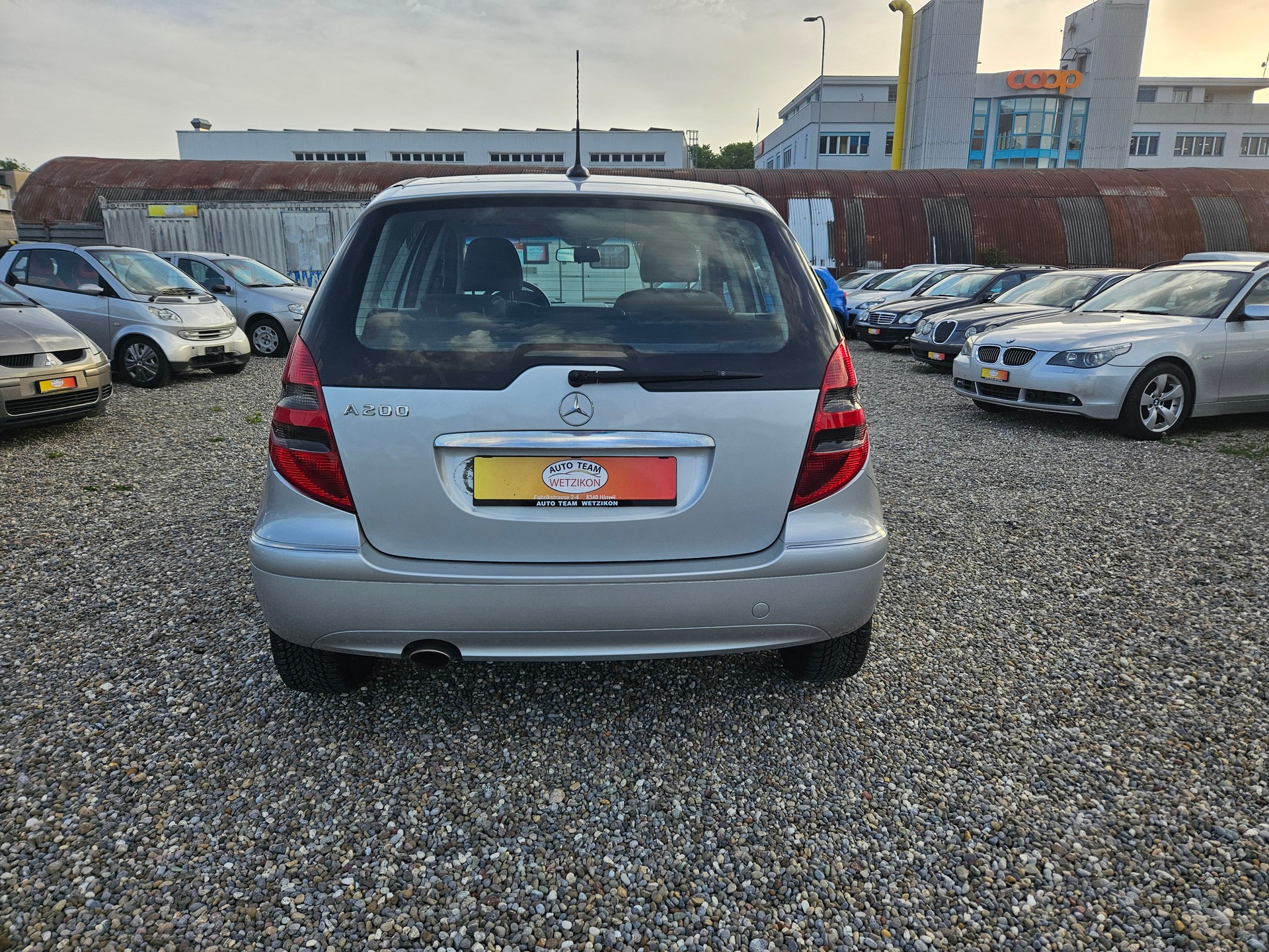 MERCEDES-BENZ A 200 Avantgarde-image-5