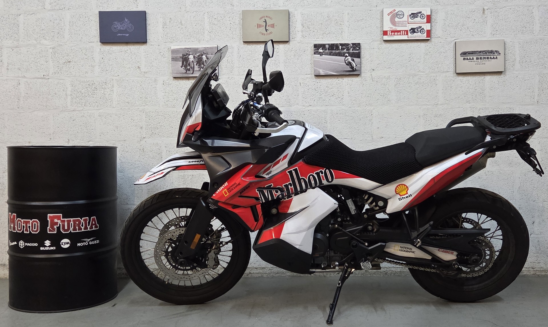 KTM 890 Adventure L-image-1