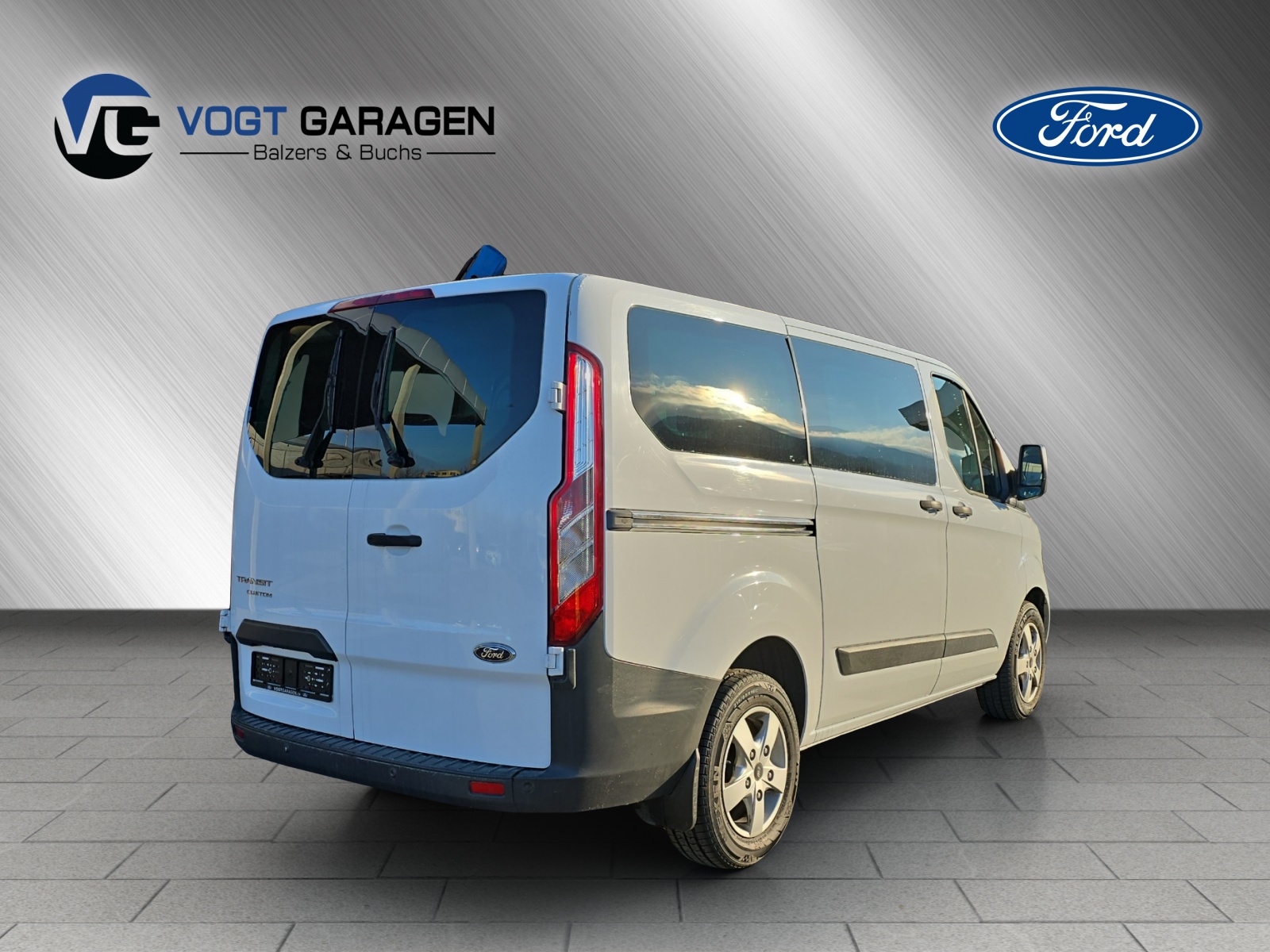 FORD Transit Custom Kombi 310 L1 2.2 TDCi 125 Tren-image-5