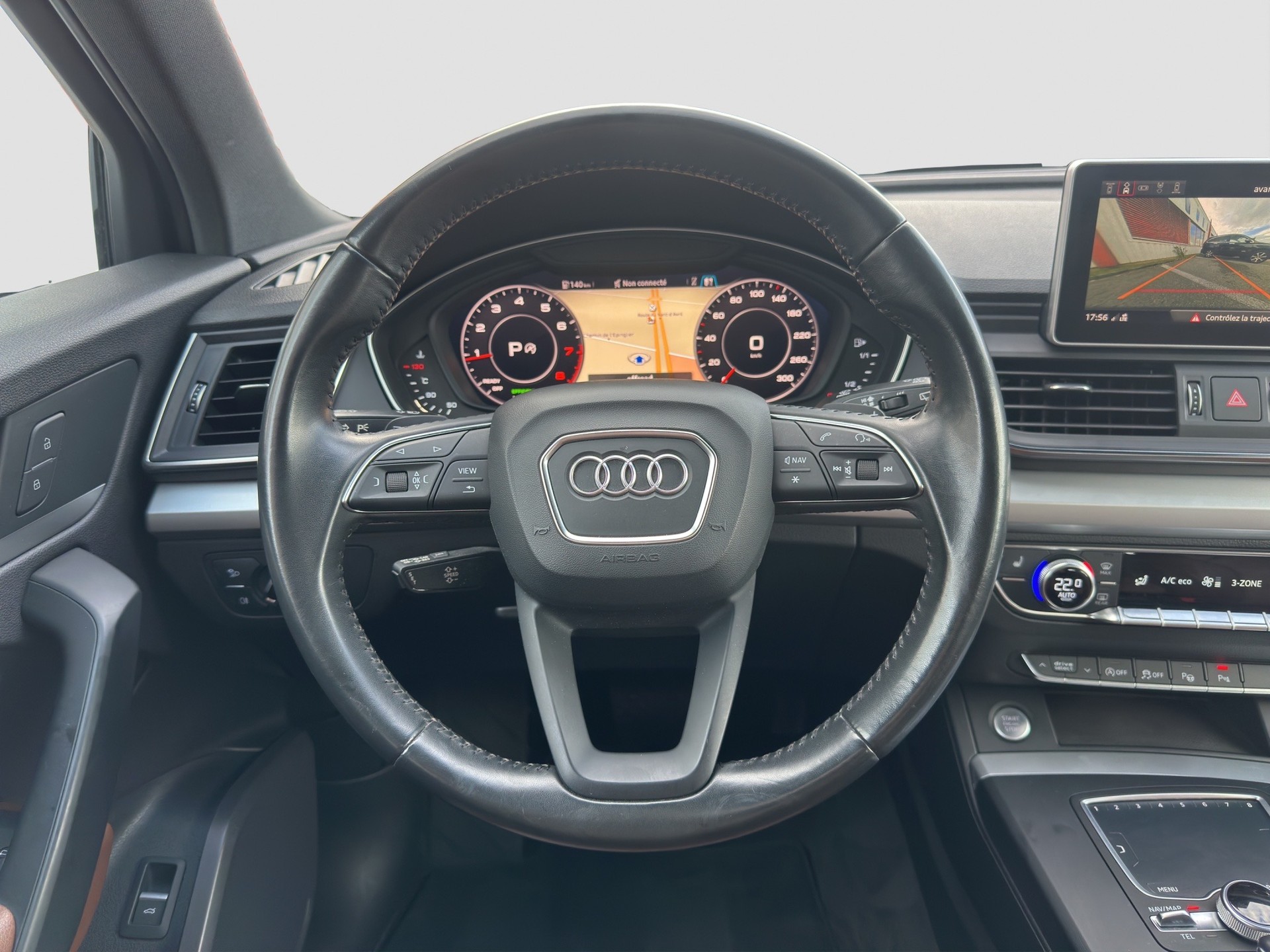 AUDI Q5 2.0 TFSI quattro S-tronic-image-13