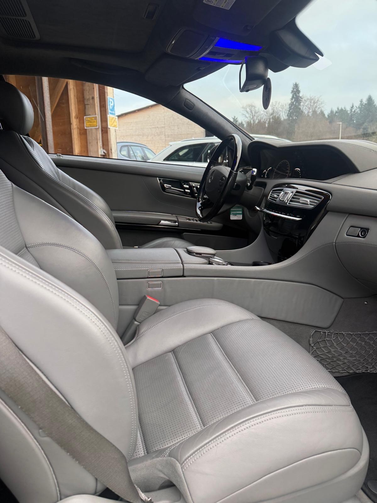 MERCEDES-BENZ CL 63 AMG 7G-Tronic-image-9