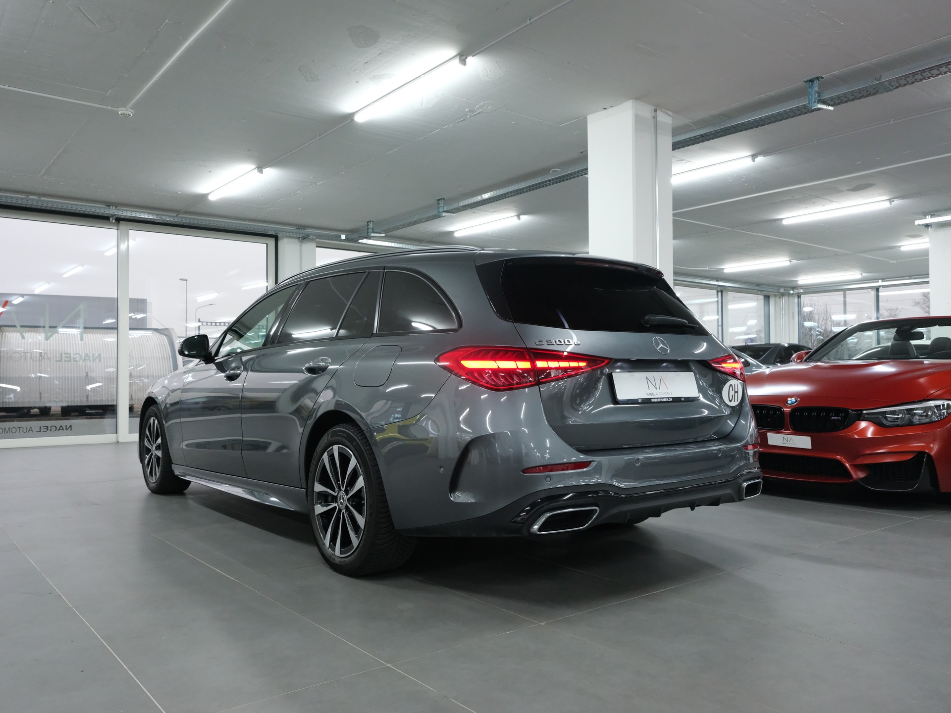 MERCEDES-BENZ C 300 e T AMG Line *Premium Plus Paket* *Winterpaket* *Pano*-image-4