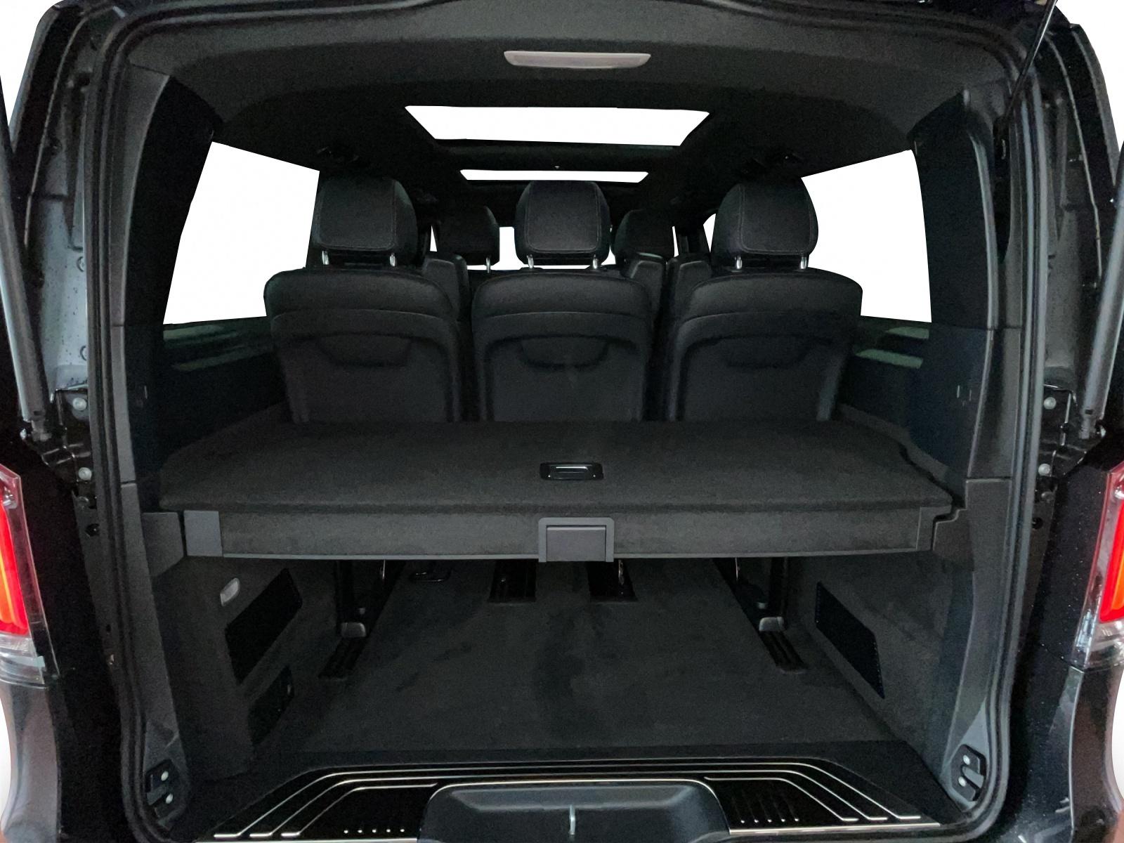 MERCEDES-BENZ V 300 d lang AMG Line-image-10