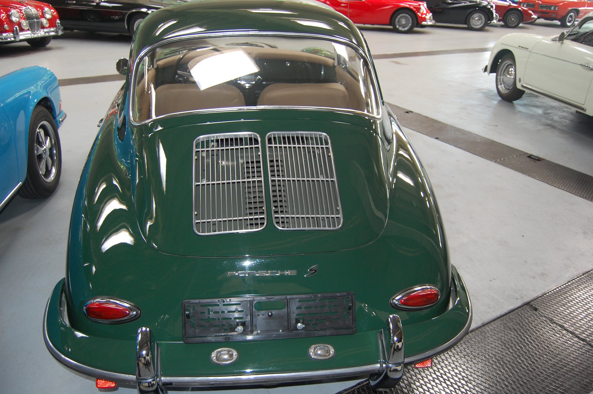 PORSCHE B T6-image-1