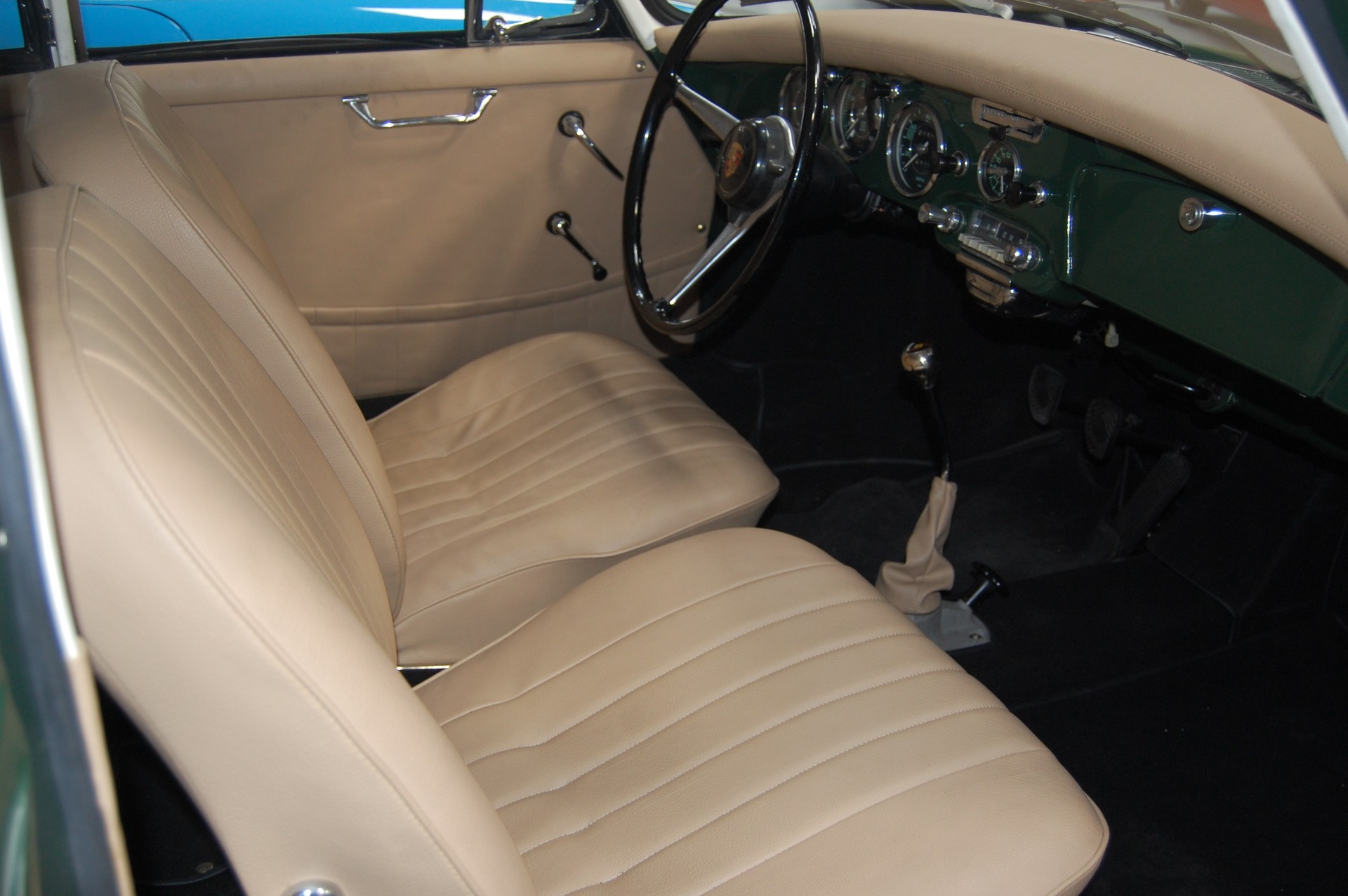 PORSCHE B T6-image-2