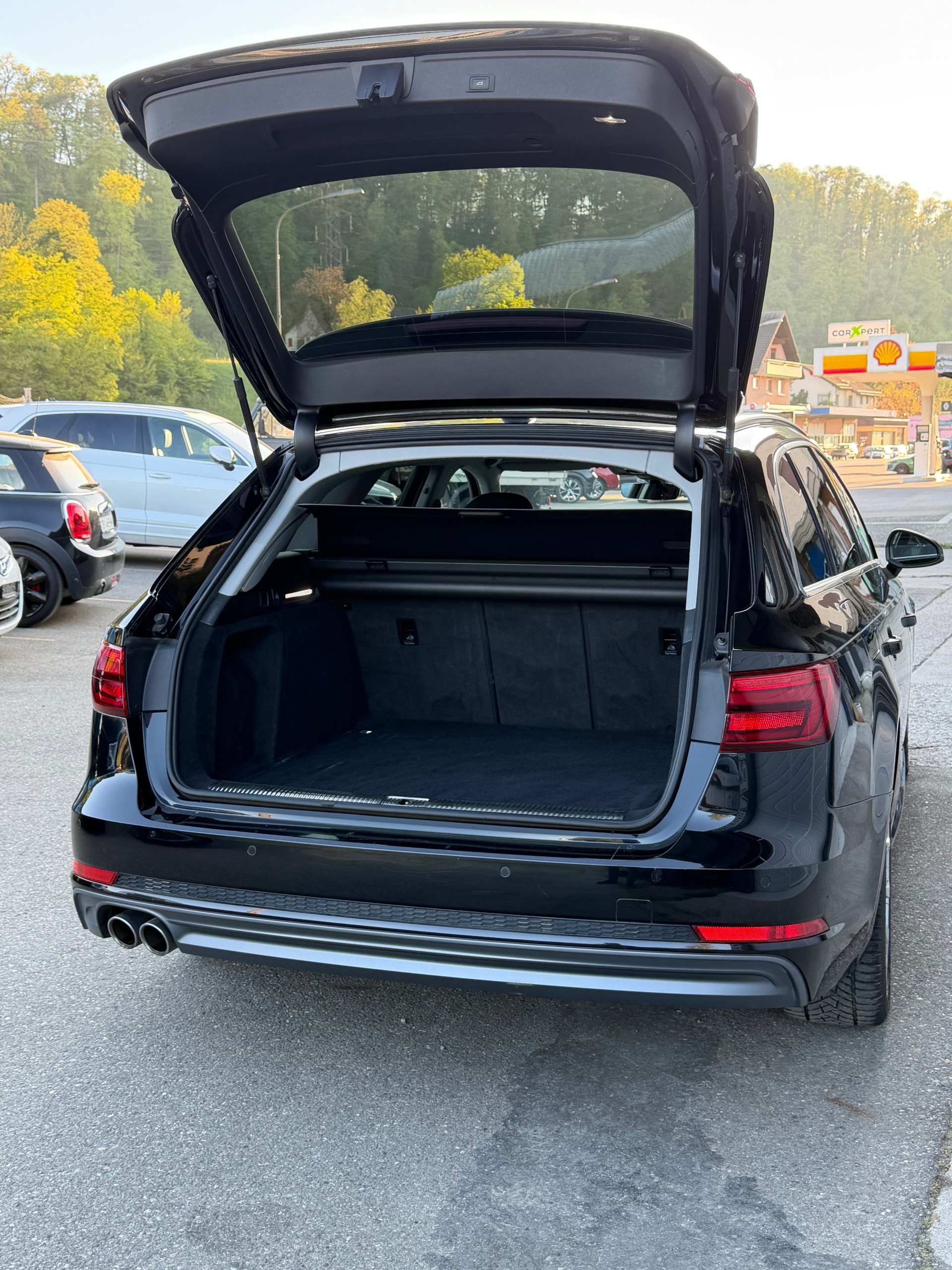 AUDI A4 Avant 2.0 TDI quattro S-tronic S-Line-image-5