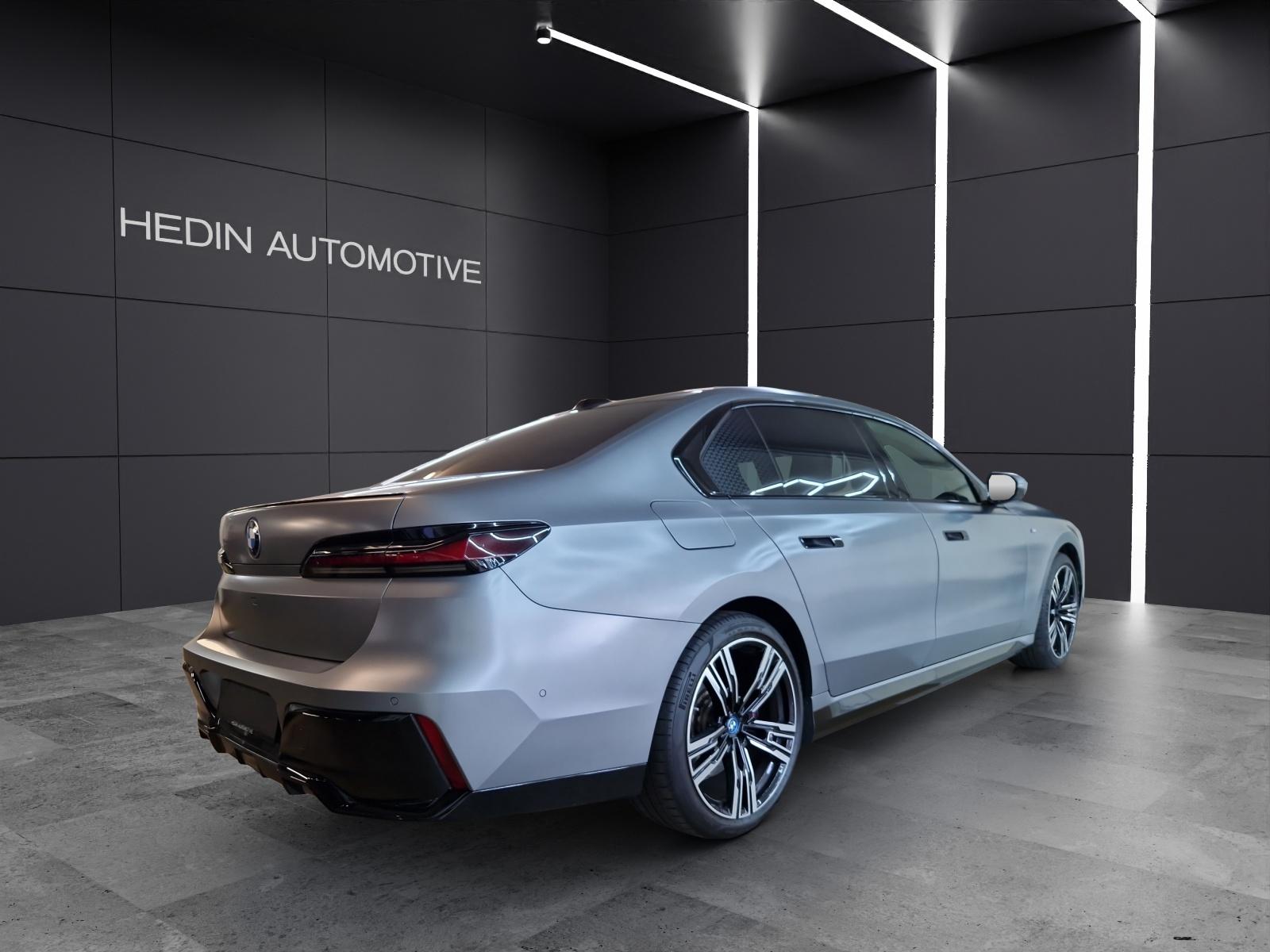 BMW i7 xDrive60-image-4