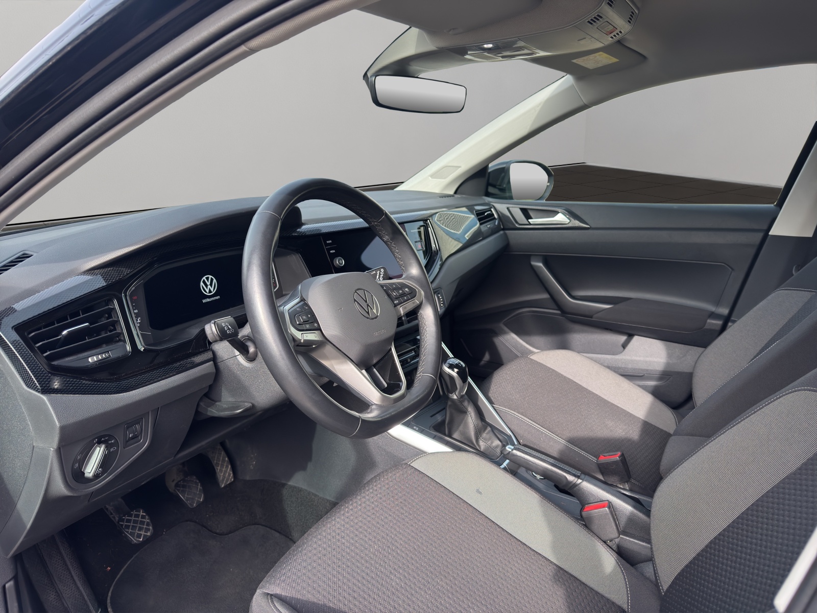 VW Taigo 1.0 TSI Life-showroom-element-3