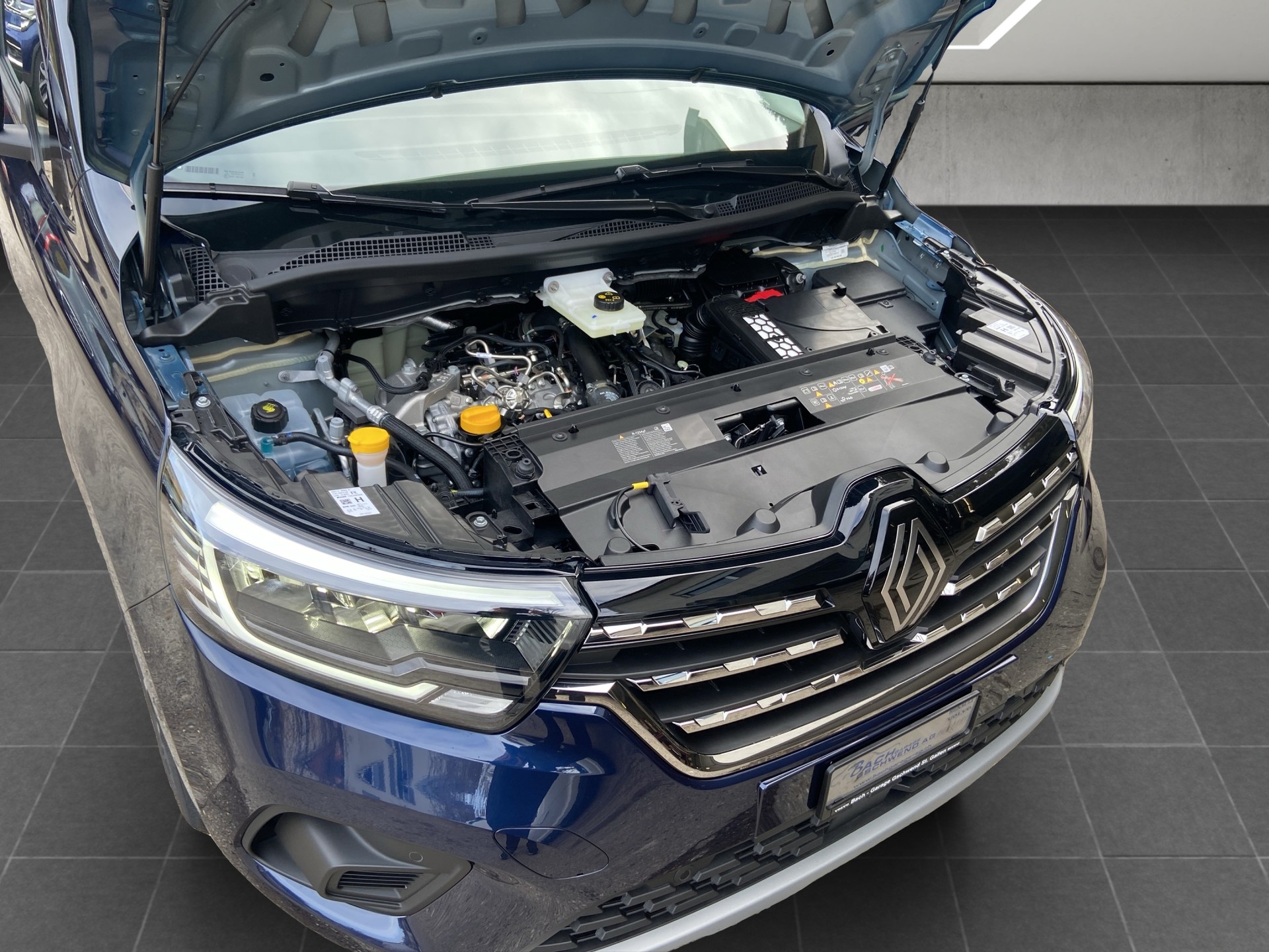 RENAULT Grand Kangoo 1.3 TCe 130 PF Techno EDC-image-13