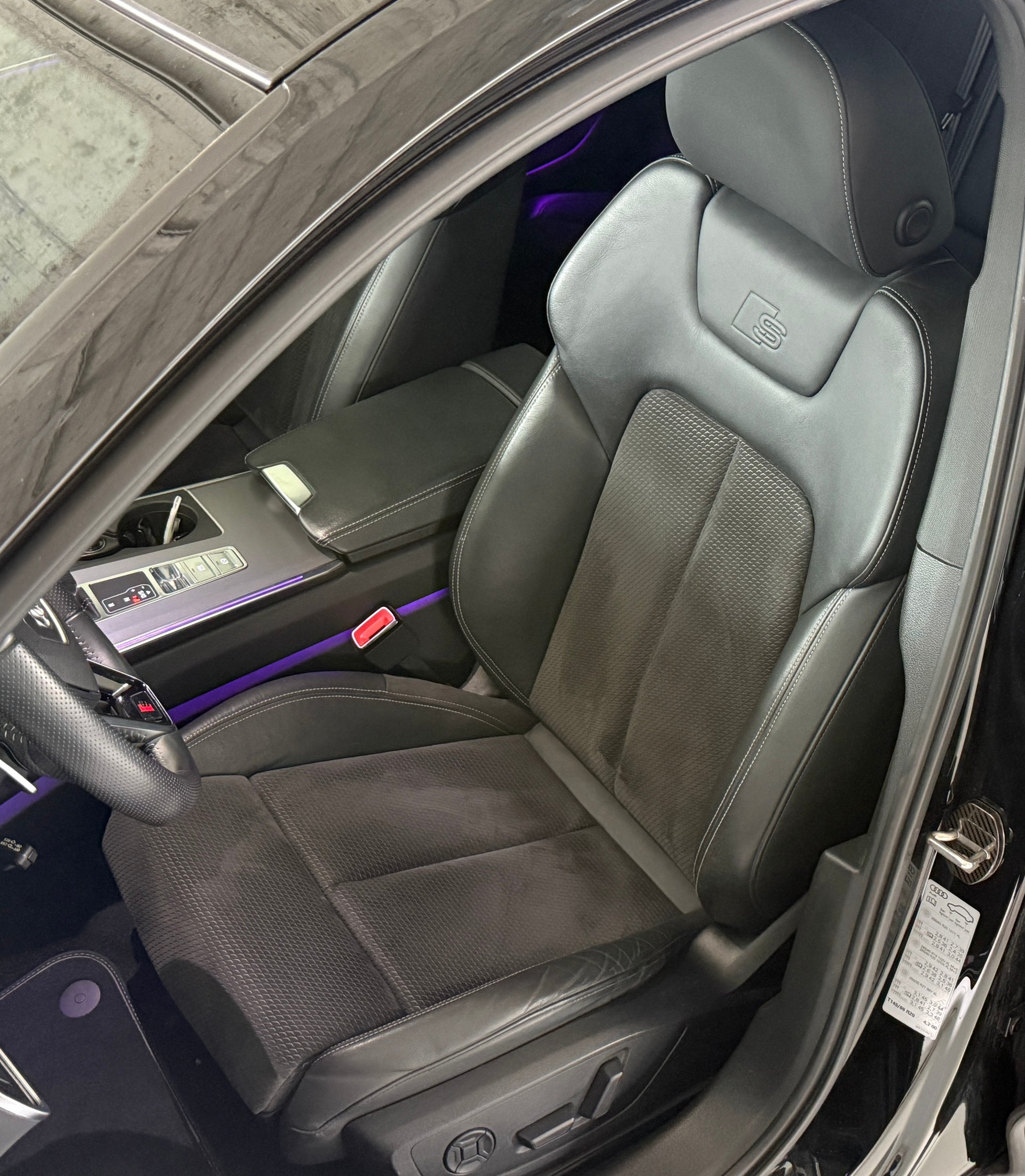 AUDI S6 Avant 3.0 TDI quattro tiptronic ***Panoramadach***Distanzregler***Anhängerkupplung***Apple/Android carplay***-image-9
