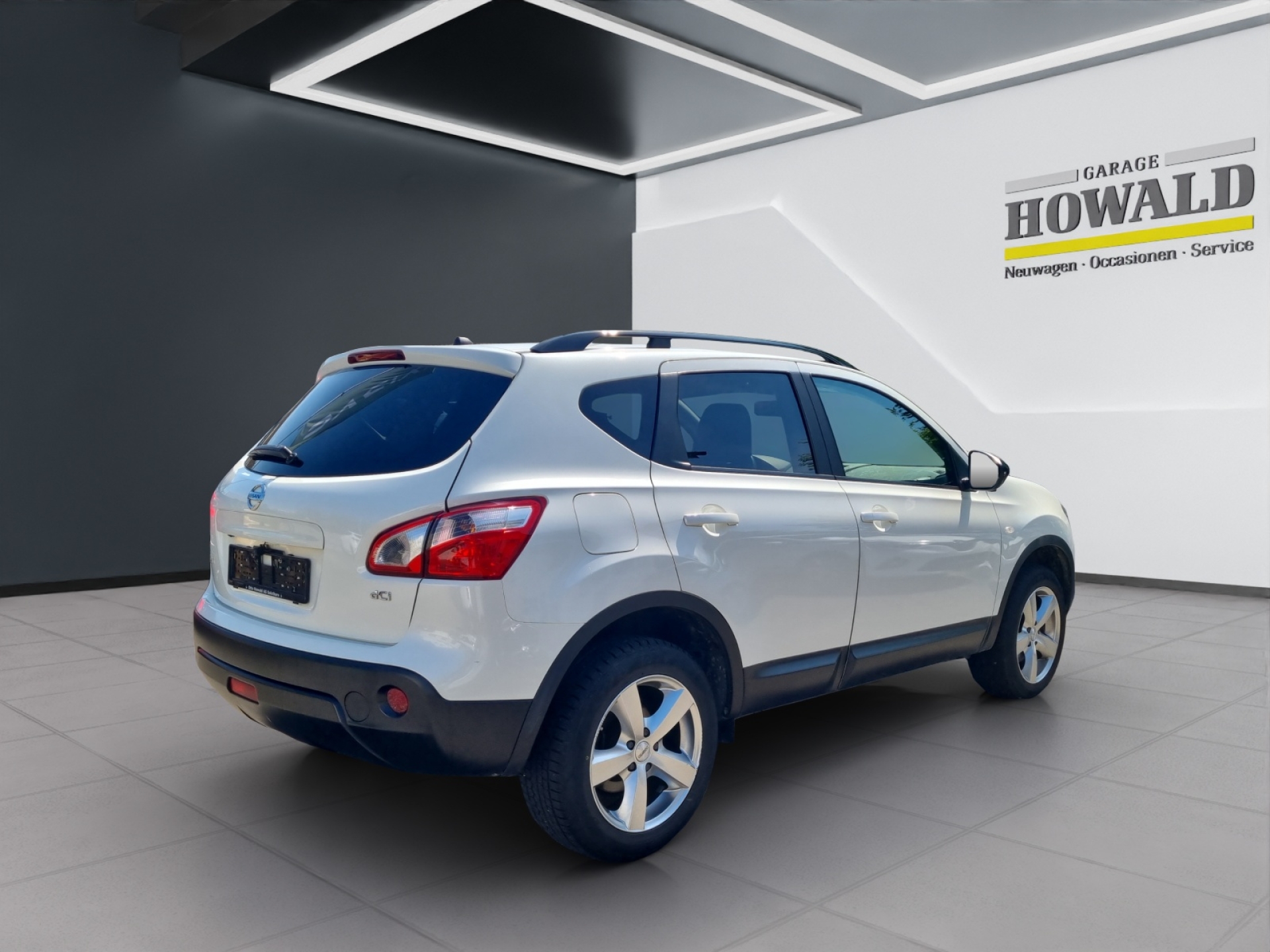 NISSAN Qashqai 1.6 16V dCi Tekna 4x4-image-4