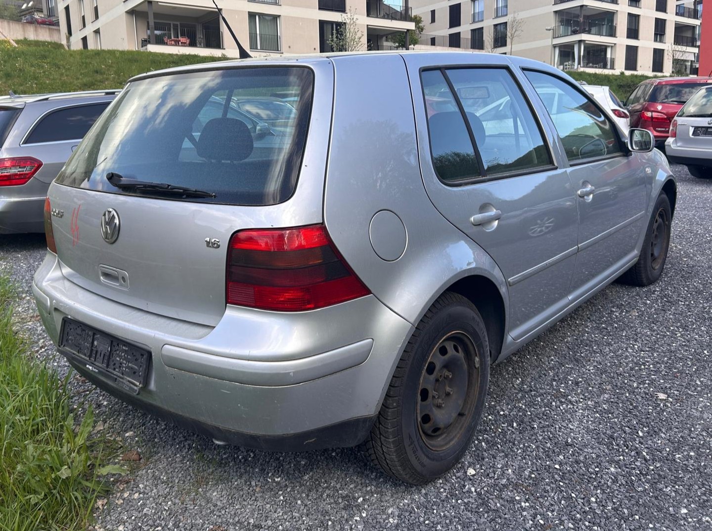 VW Golf 1.6 16V-image-4