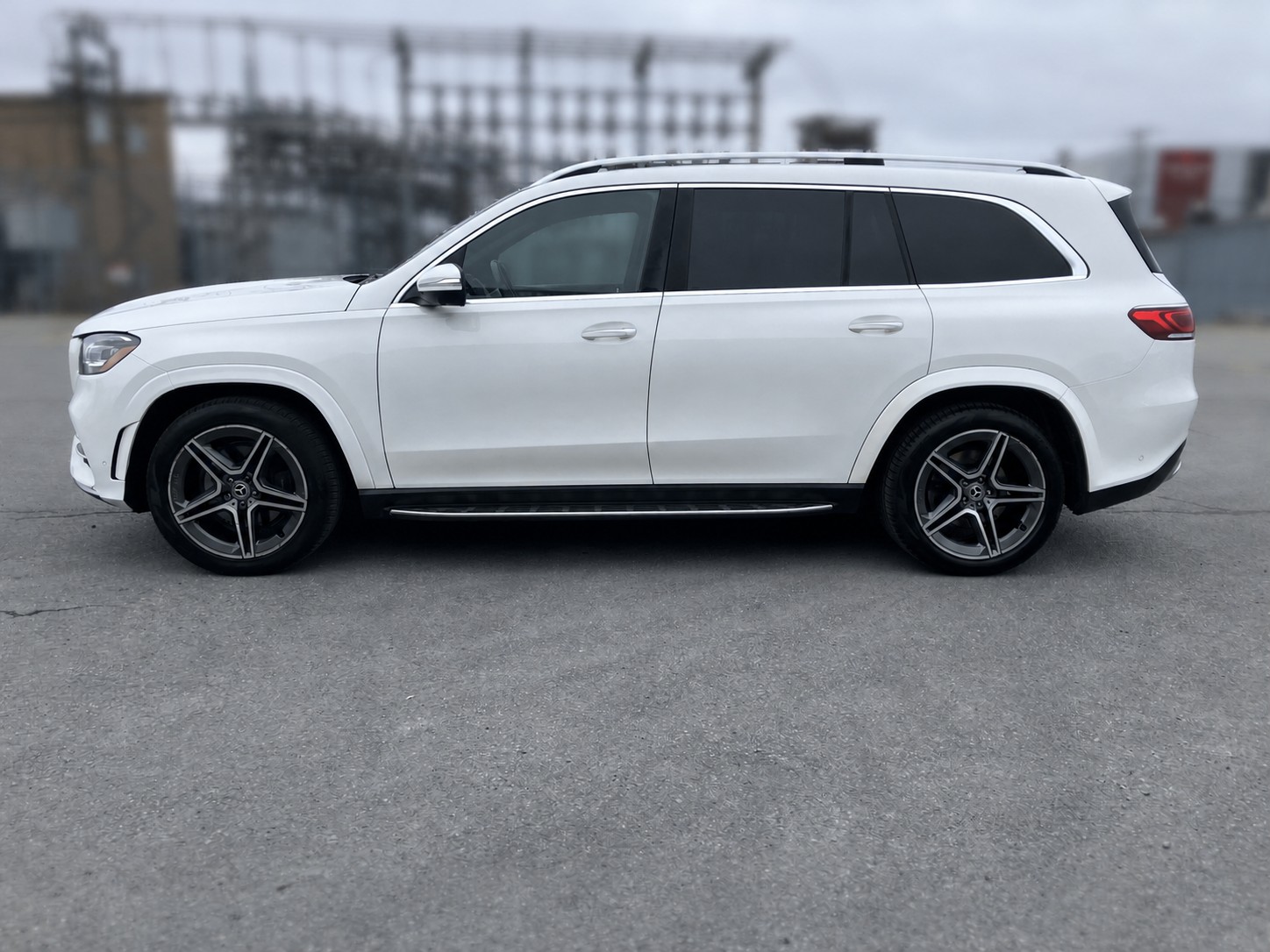 MERCEDES-BENZ GLS 450 AMG Line 4matic-image-1