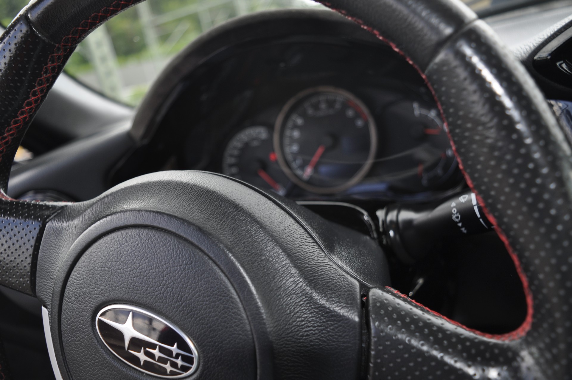 SUBARU BRZ 2.0R-image-11