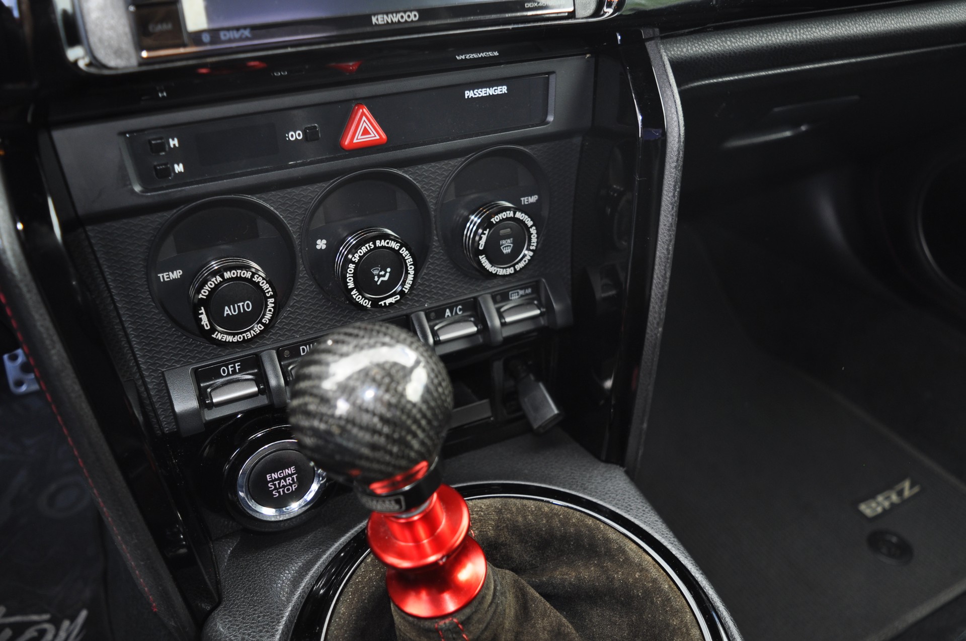 SUBARU BRZ 2.0R-image-10
