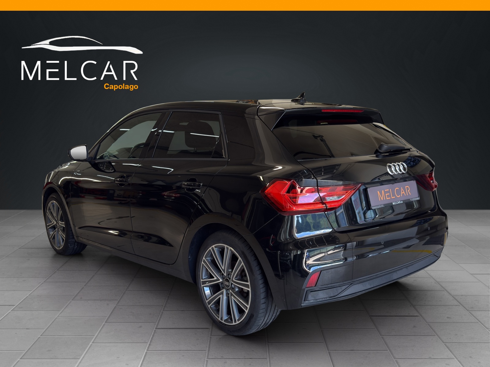 AUDI A1 Sportback 30 TFSI Attraction S-tronic-image-5