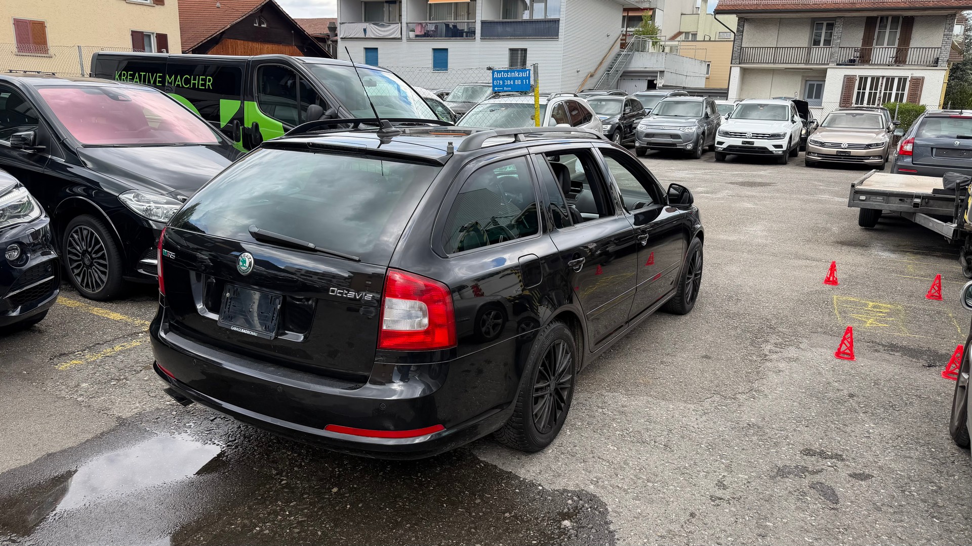 SKODA Octavia Combi 2.0 TSI RS DSG-image-3