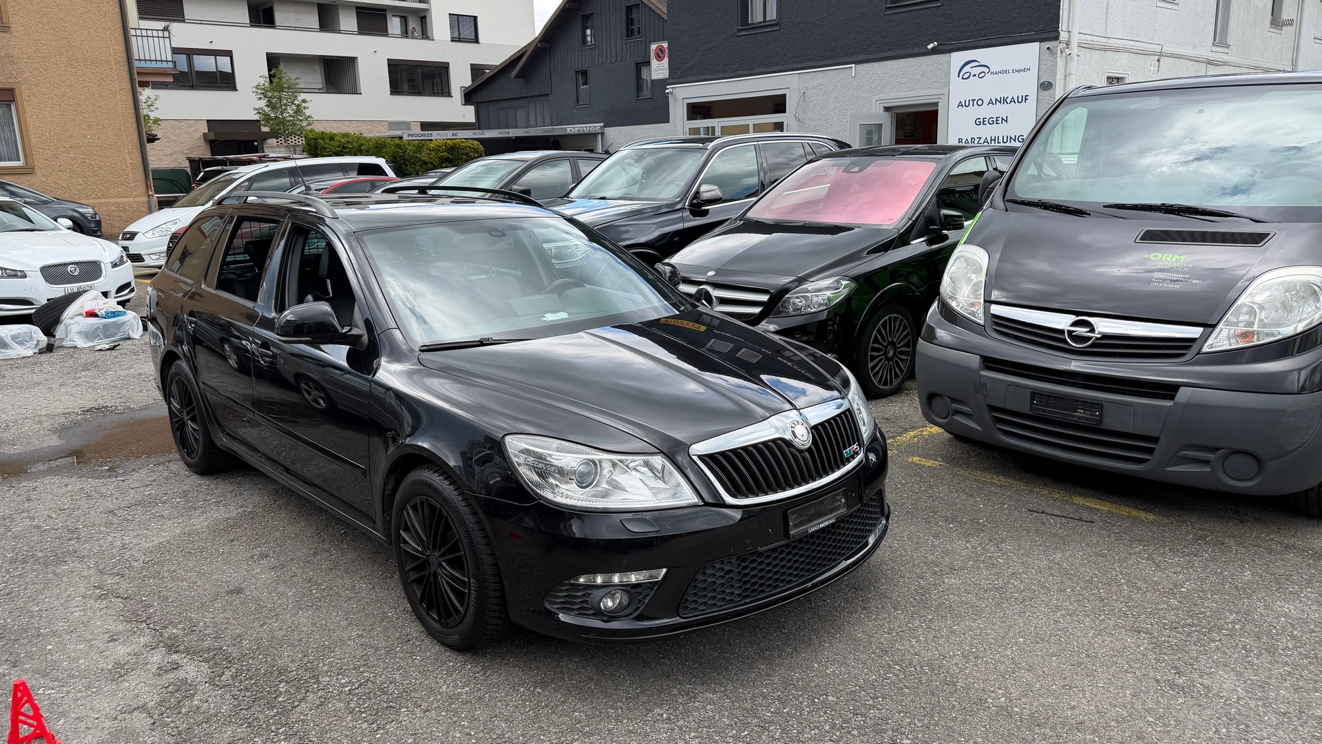 SKODA Octavia Combi 2.0 TSI RS DSG