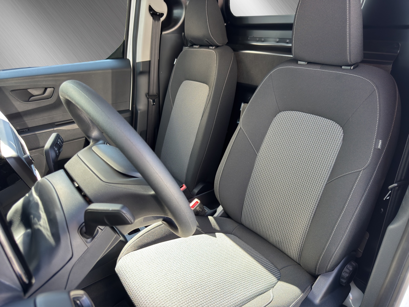 FORD Transit Courier Van 1.0 EcoBoost Trend-image-10