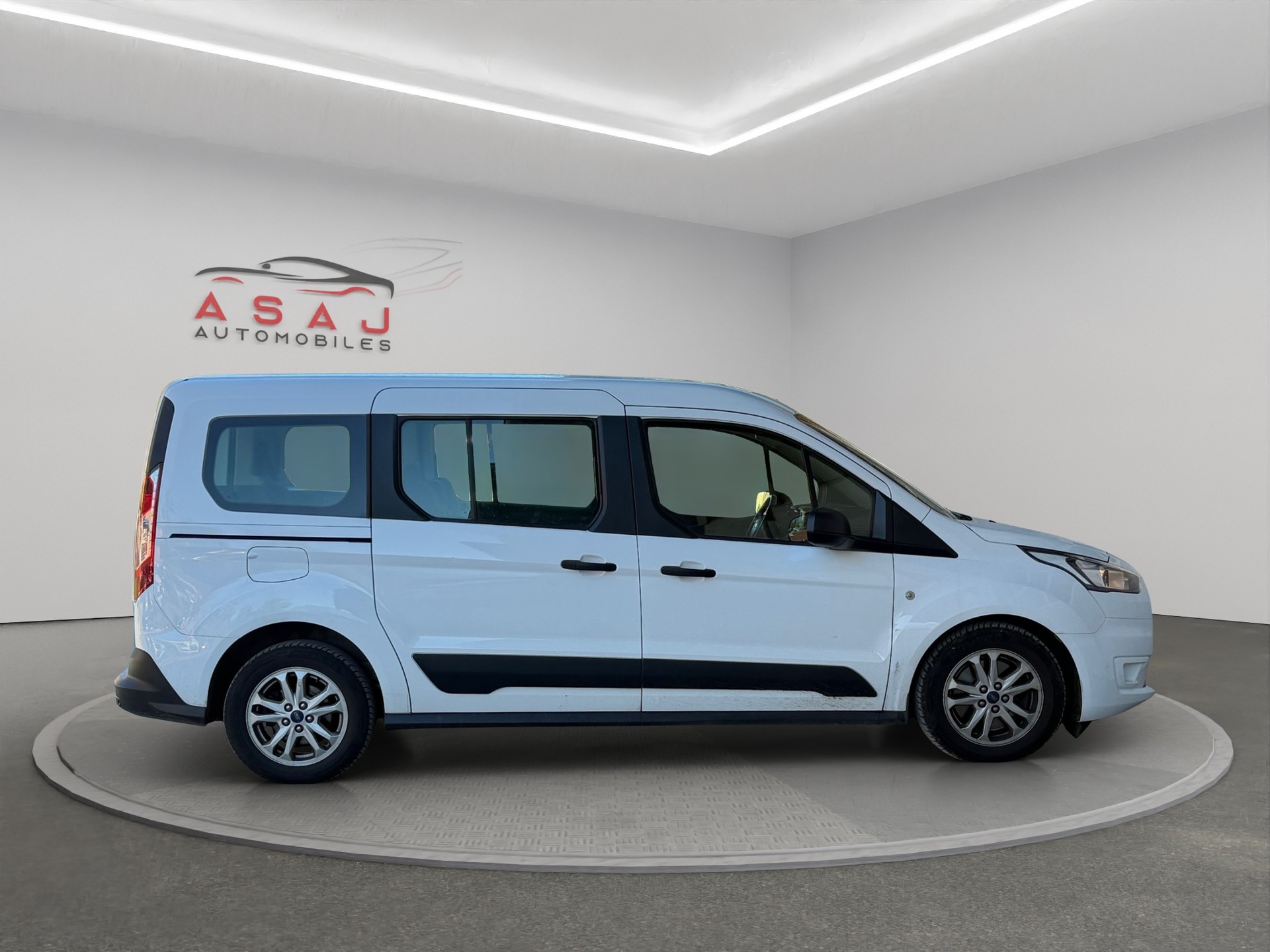 FORD Transit Connect Com T240 1.5 EcoBlue Trend Automat-image-7