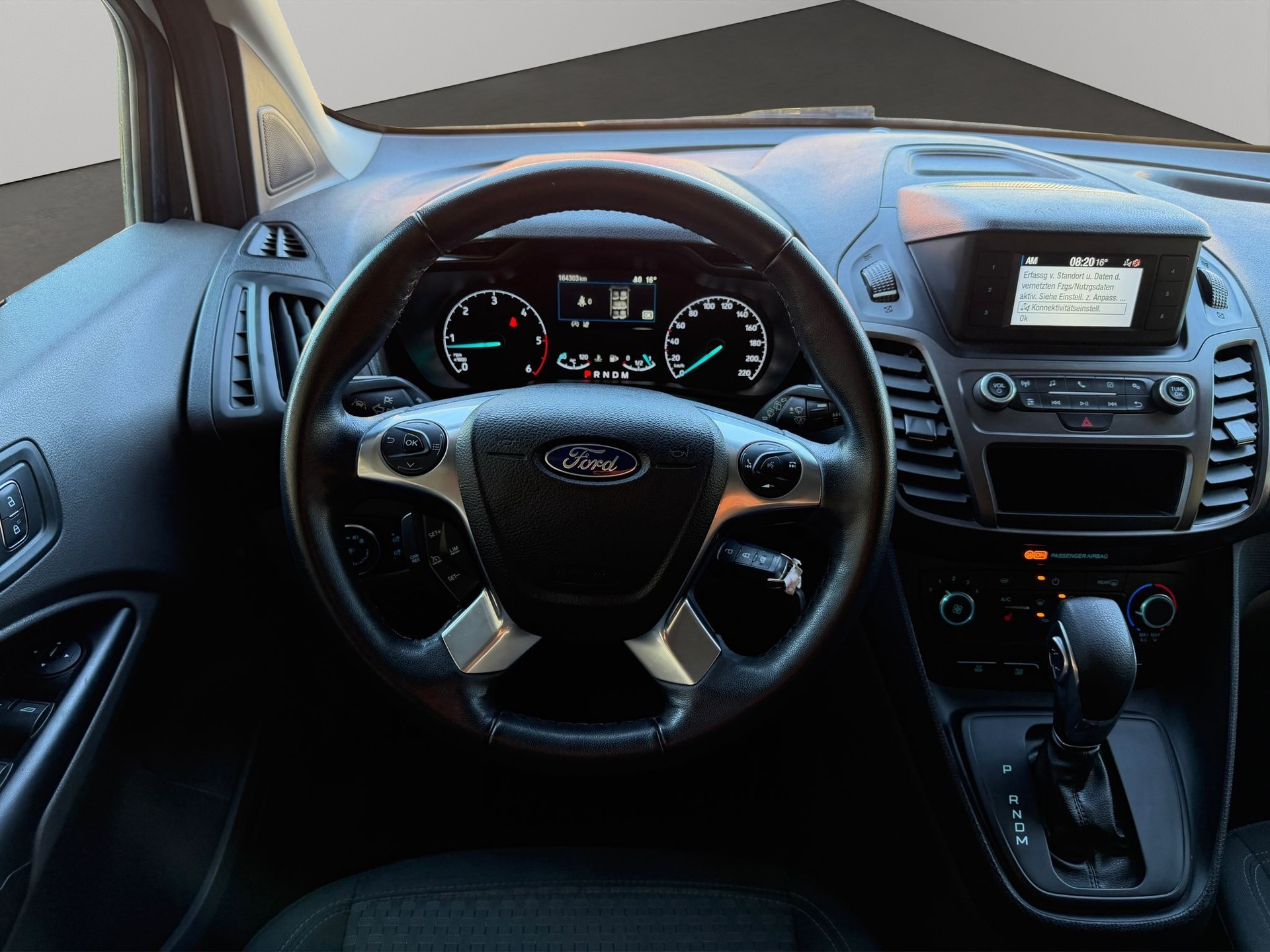 FORD Transit Connect Com T240 1.5 EcoBlue Trend Automat-image-9