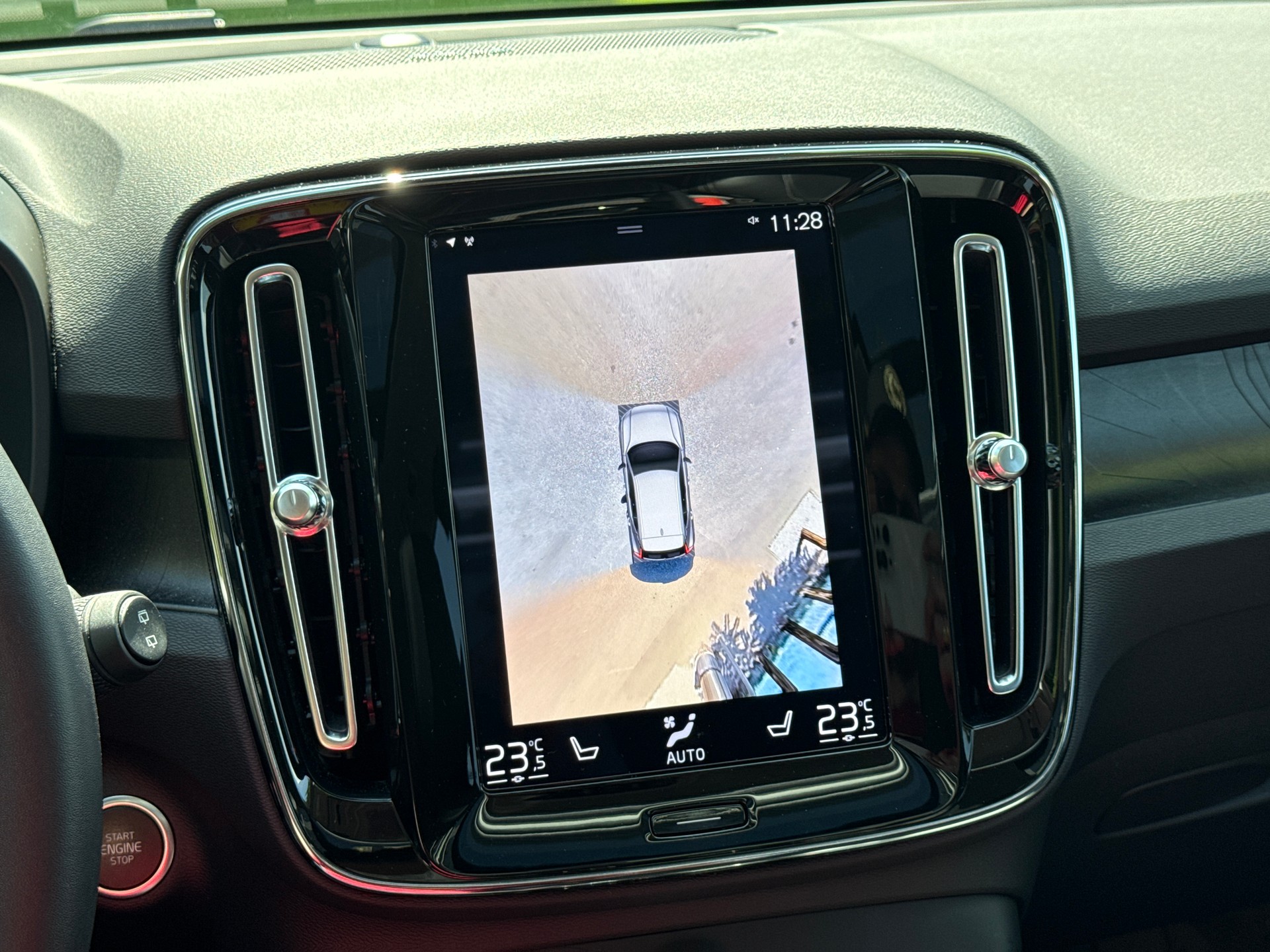 VOLVO XC40 T4 PHEV Ultimate Bright DCT-image-18