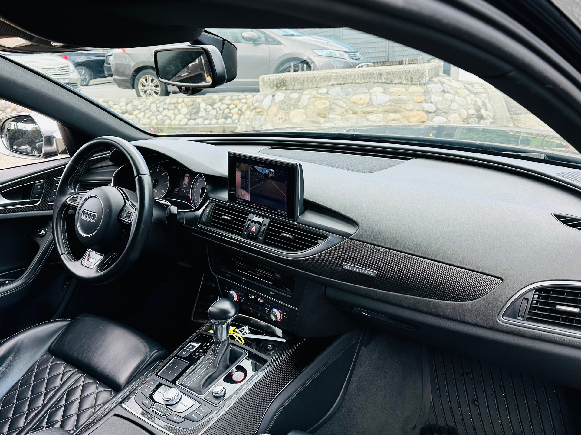 AUDI S6 Avant 4.0 TFSI V8 quattro S-tronic-image-12
