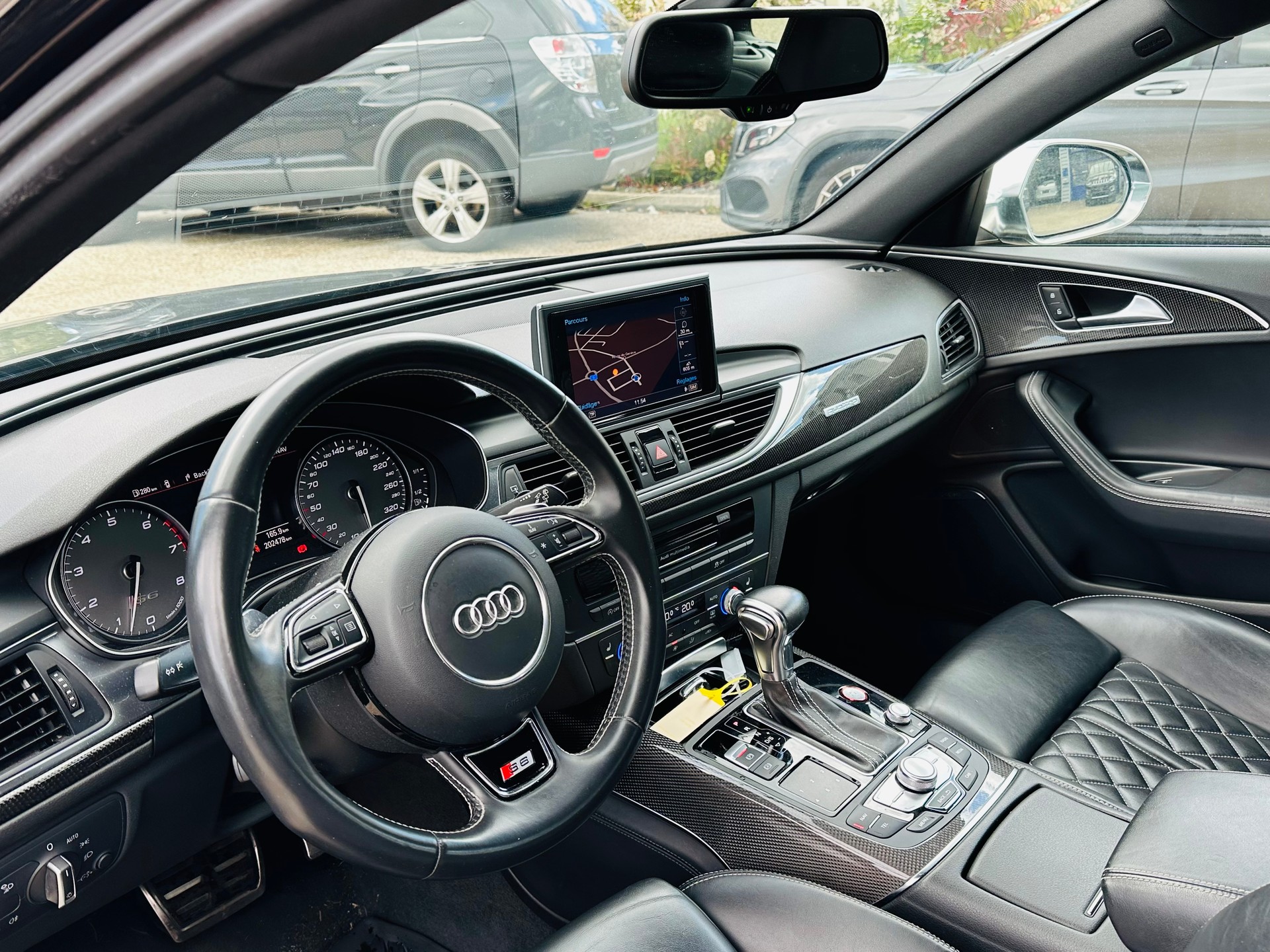 AUDI S6 Avant 4.0 TFSI V8 quattro S-tronic-image-10