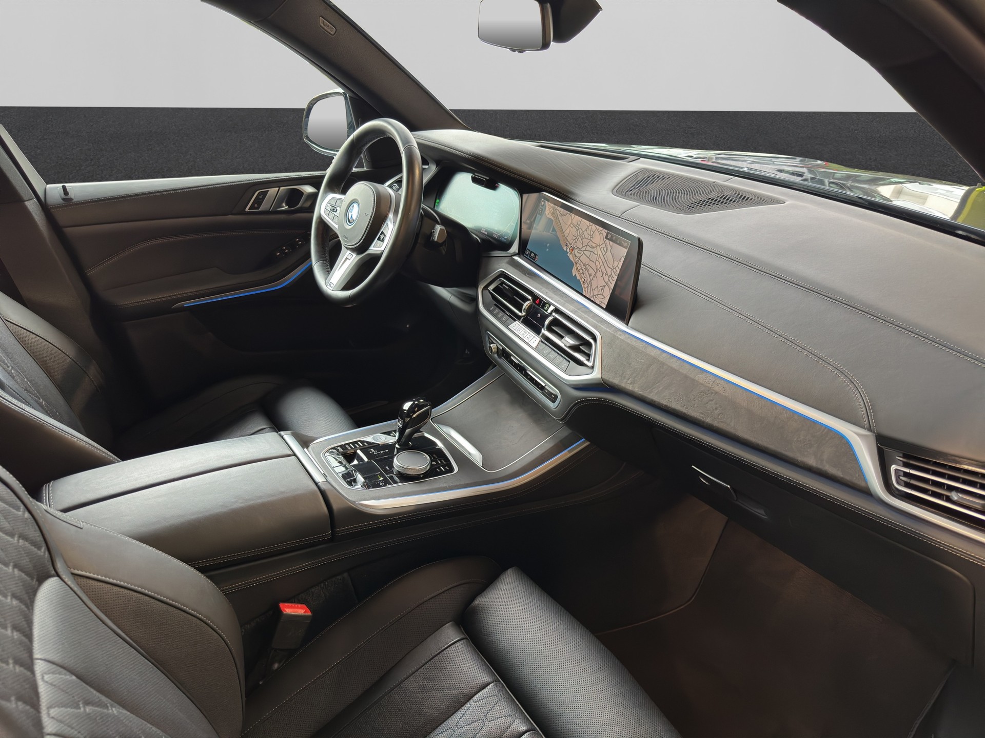 BMW X5 45e xDrive SAG-image-17