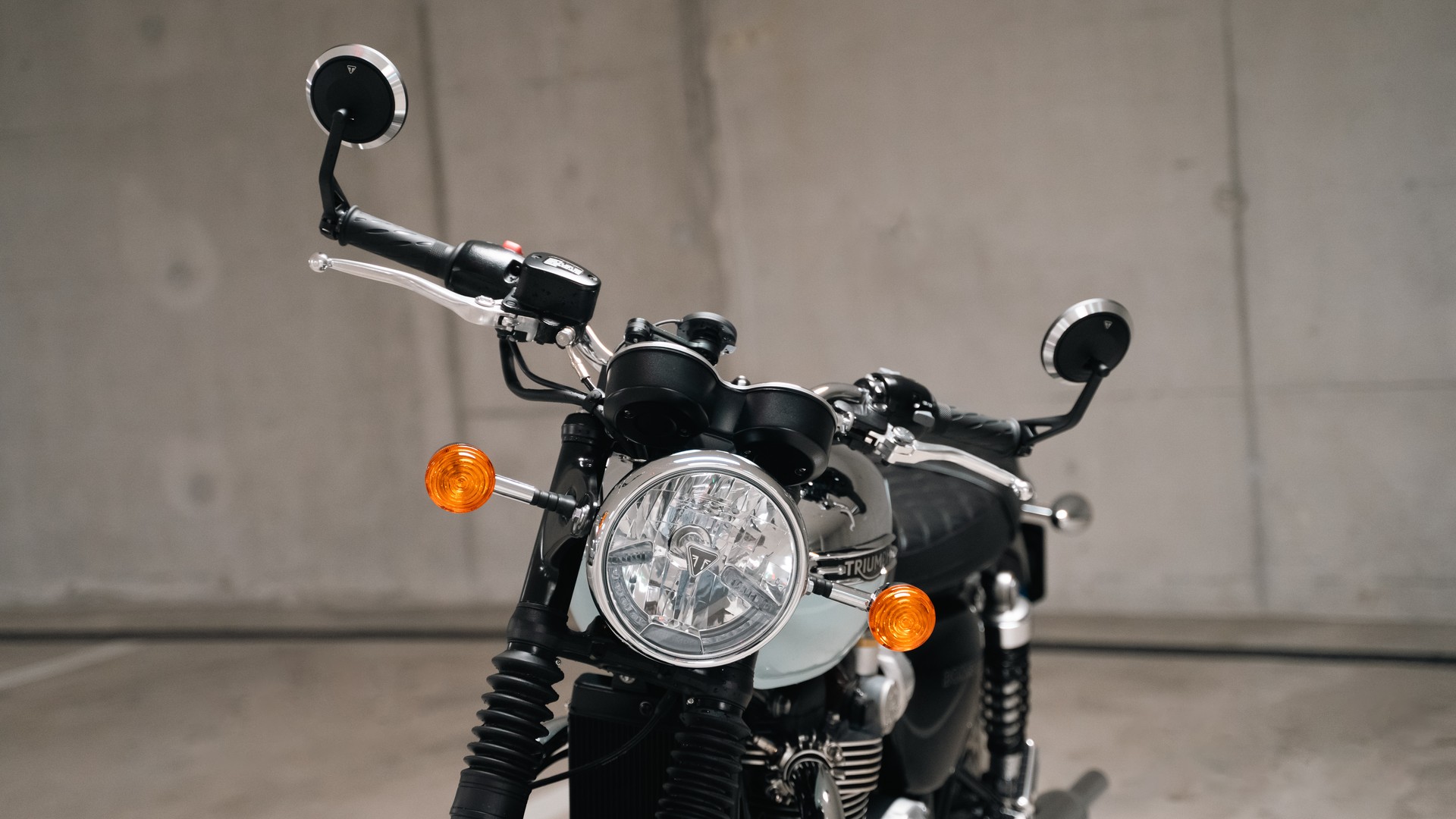 TRIUMPH Bonneville T120 Special Edition-image-7